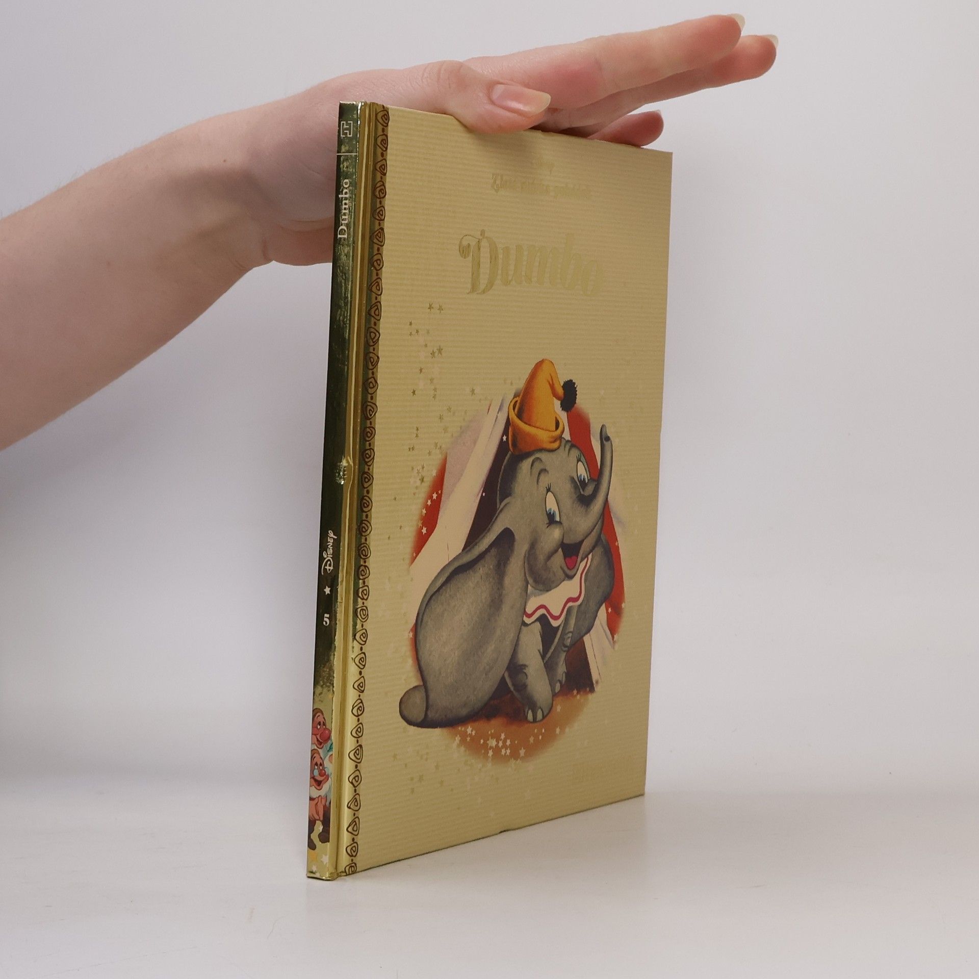 Kolektiv autorů Zlatá sbírka pohádek 5. Dumbo