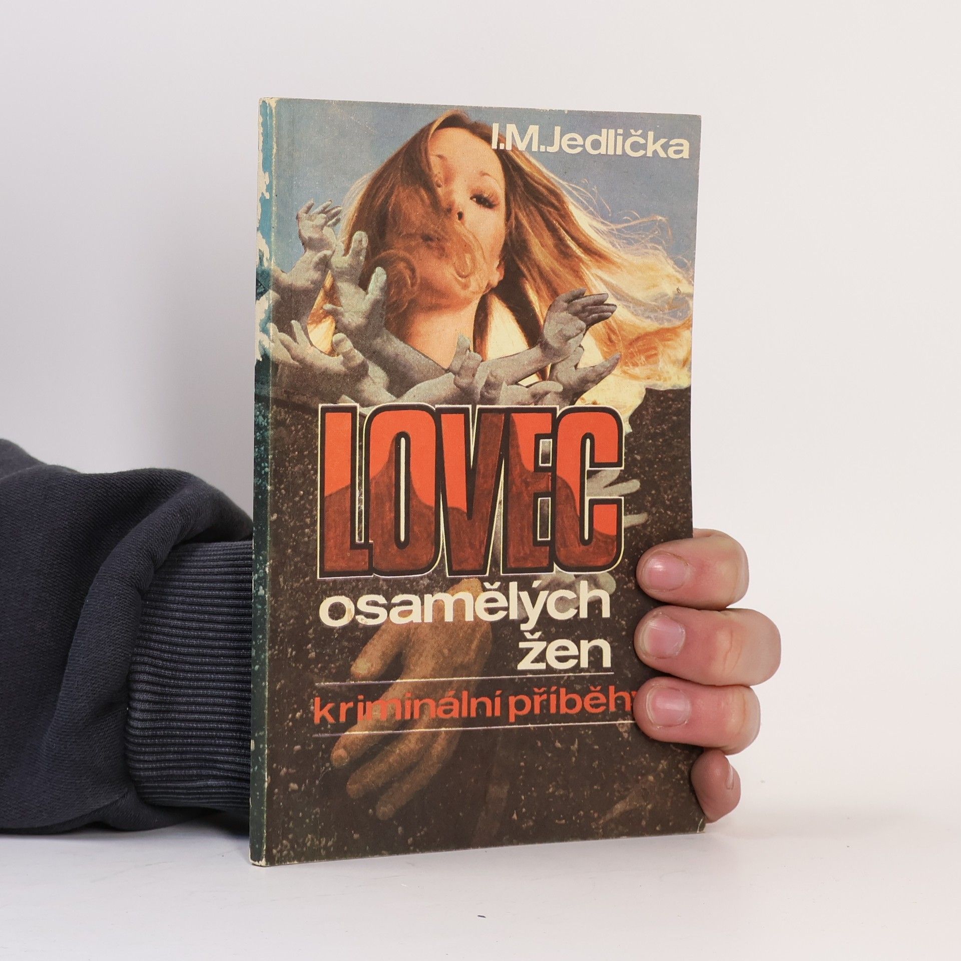 Lovec osamělých žen
