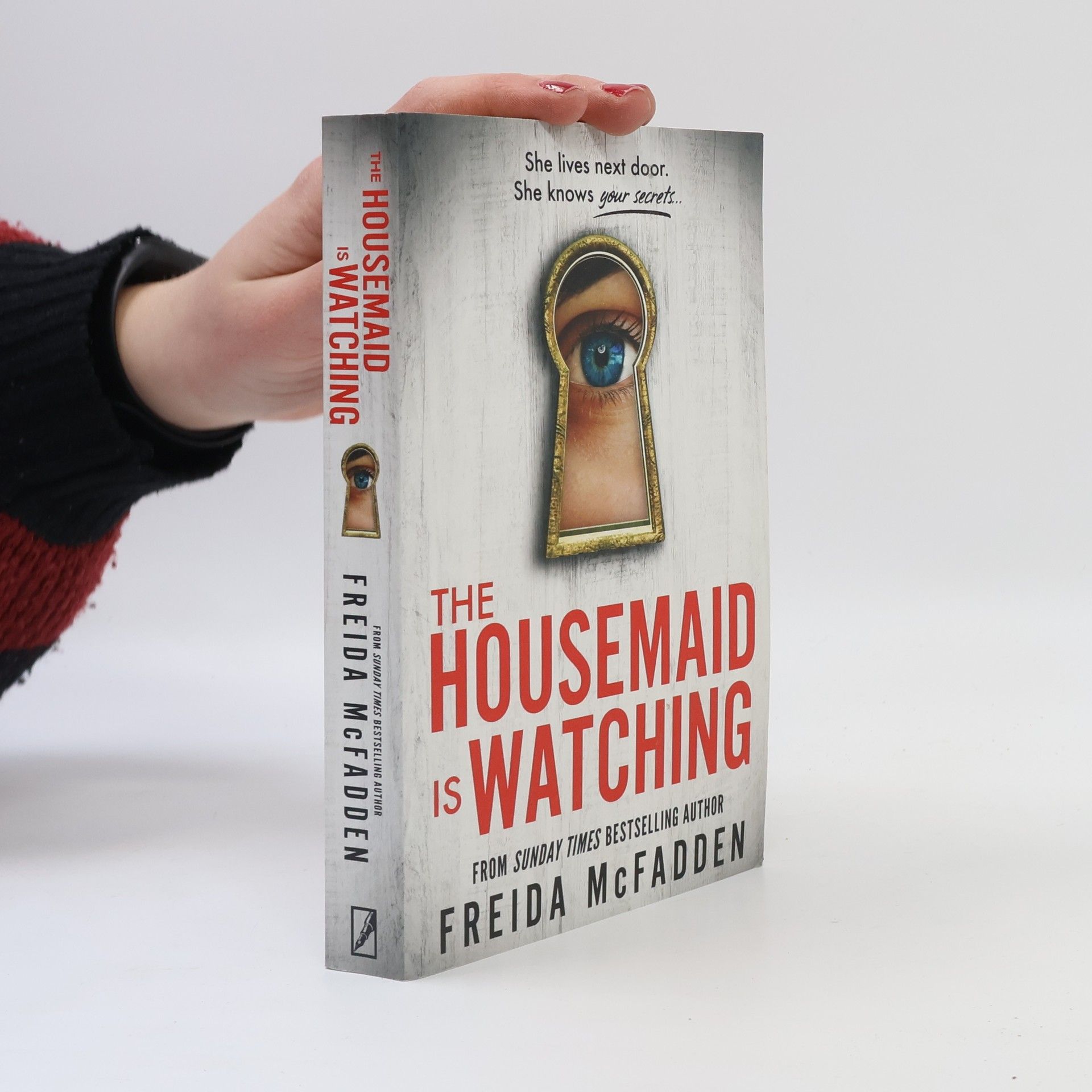 Freida McFadden The Housemaid Is Watching