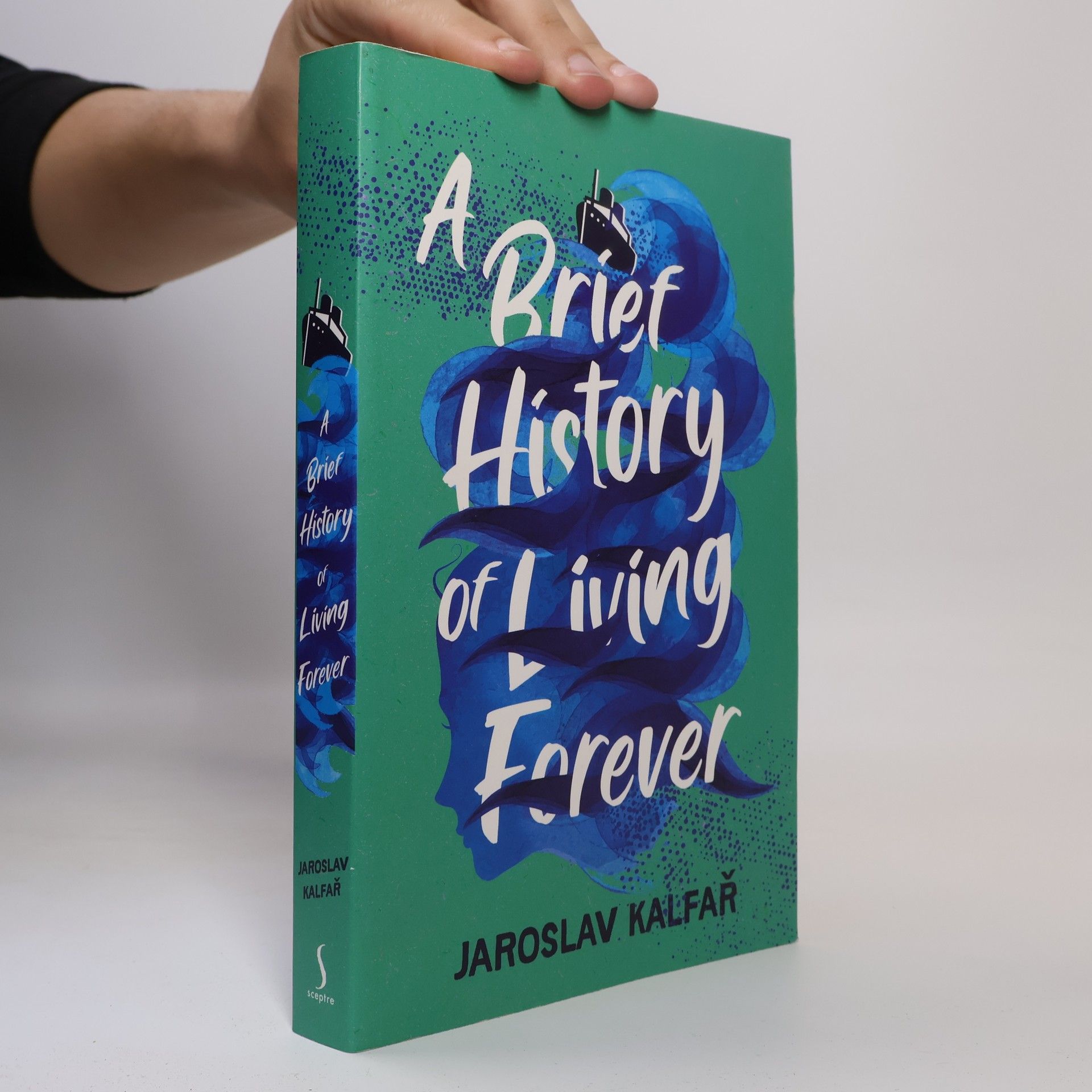 Jaroslav Kalfař A brief history of living forever