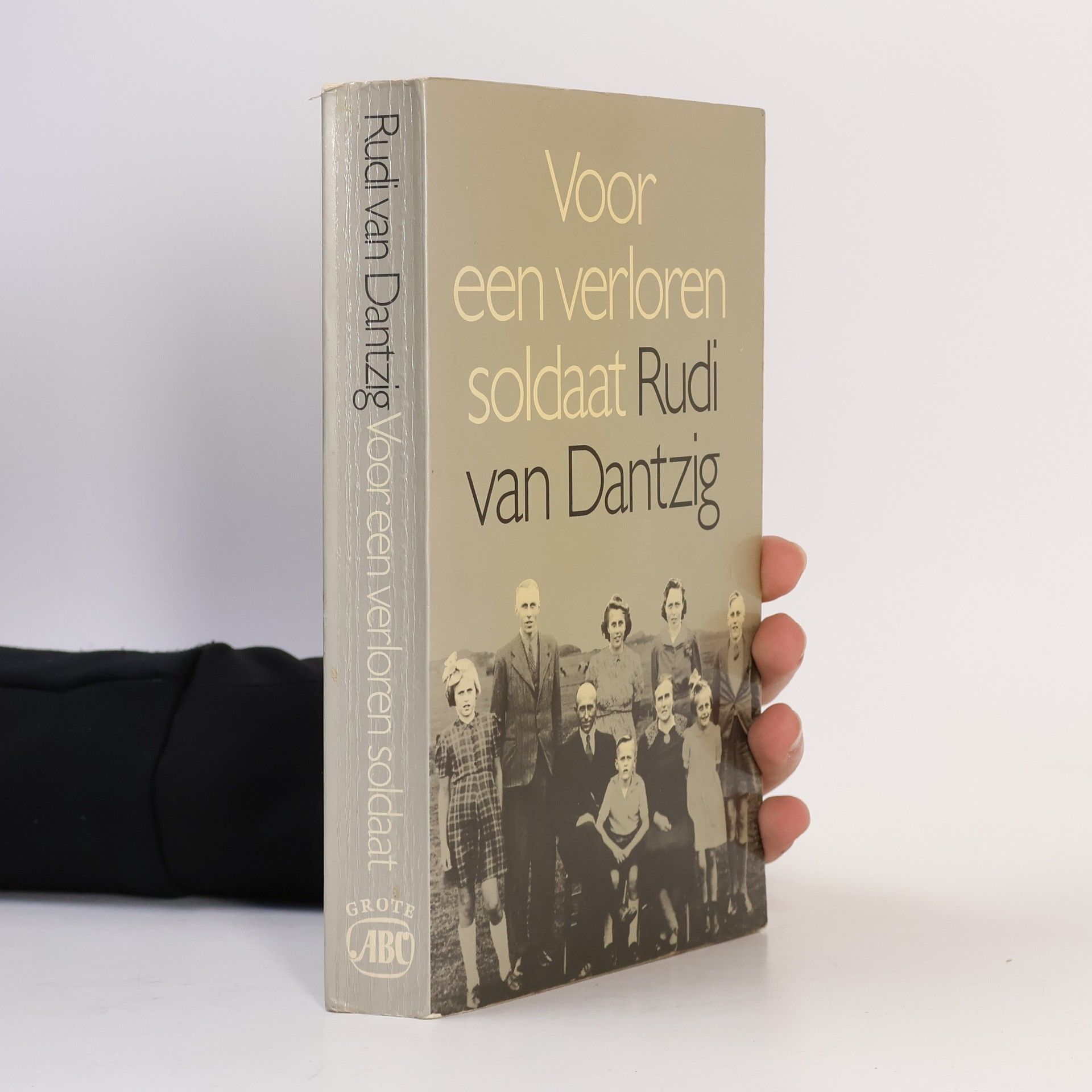 Voor een verloren soldaat