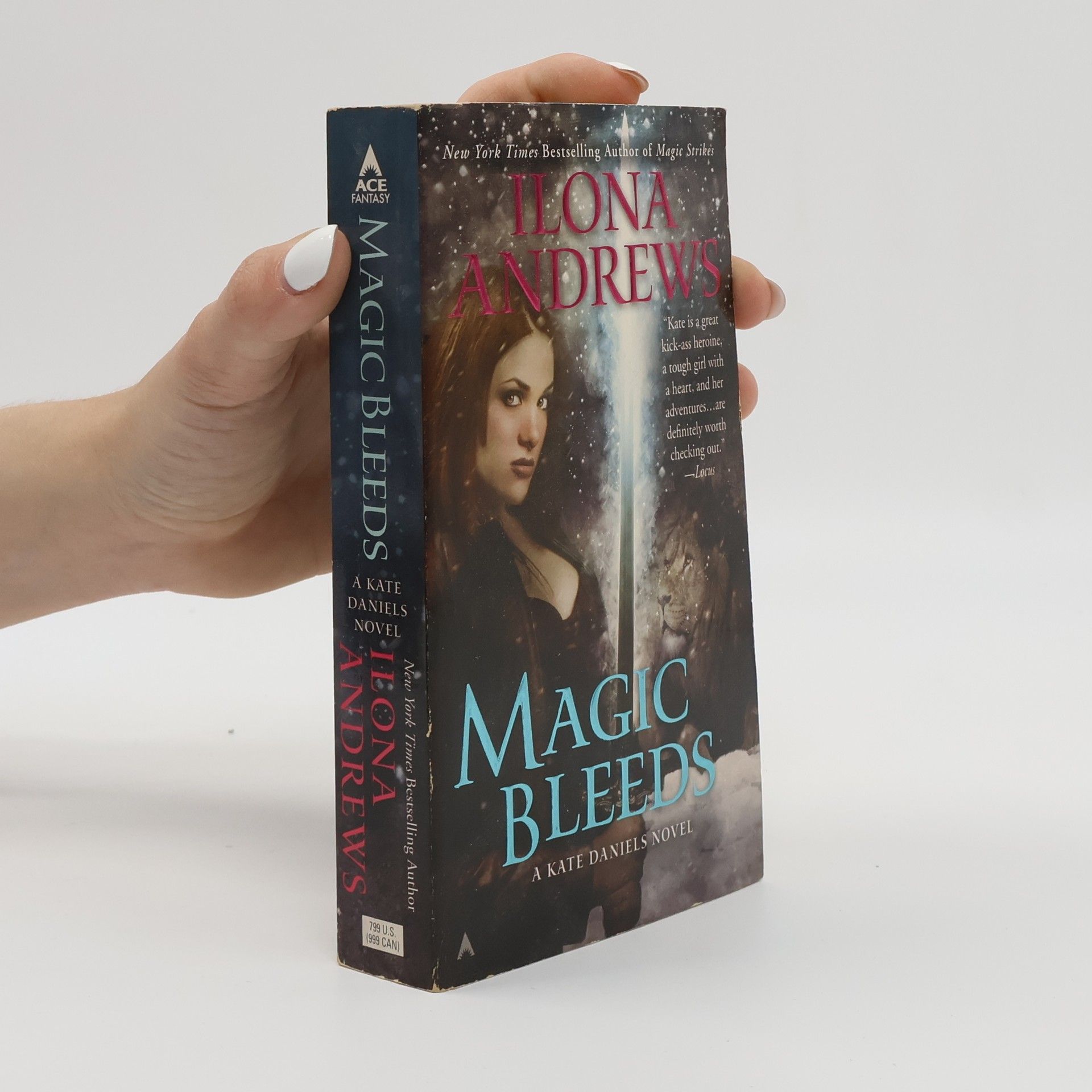 Ilona Andrews Magic Bleeds