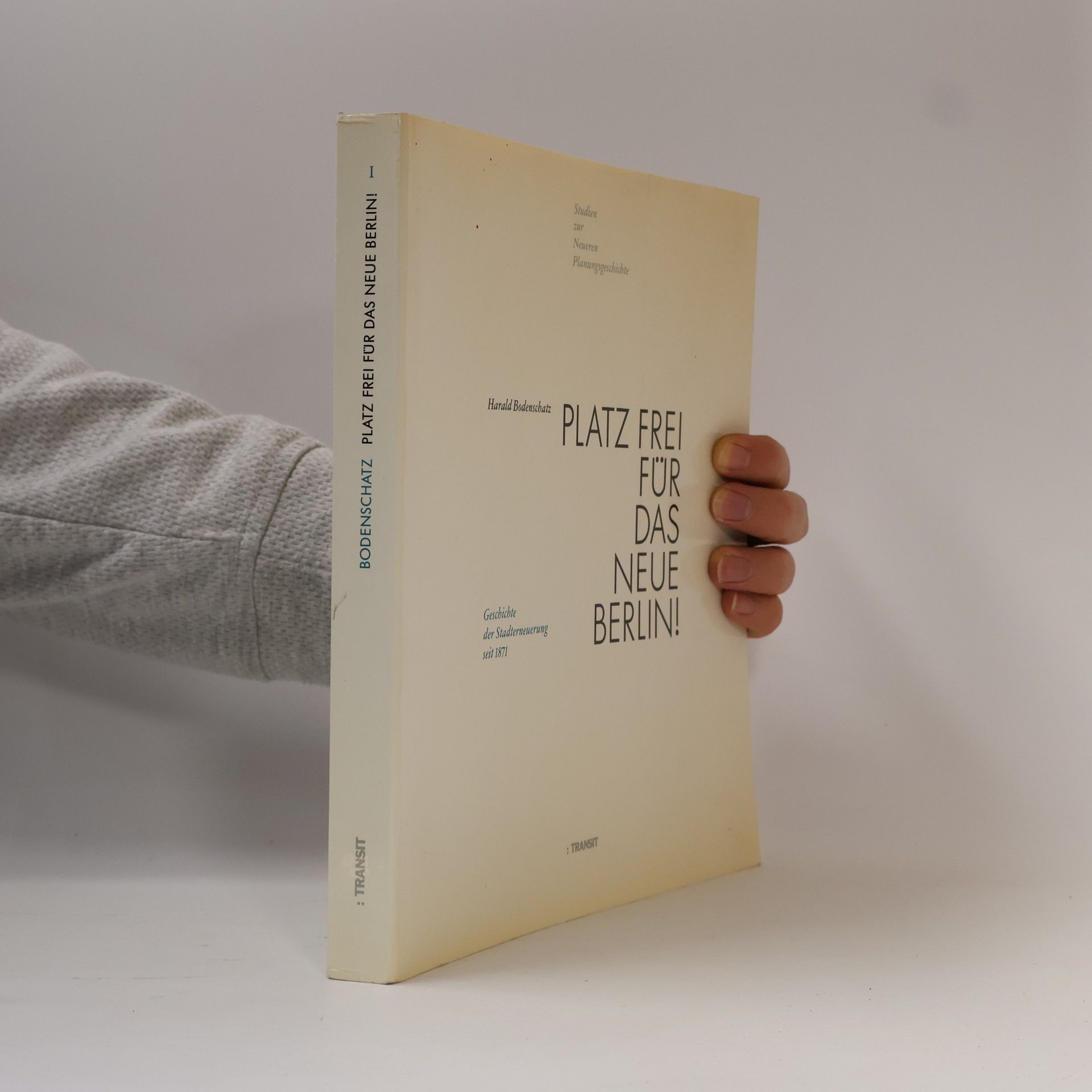 Platz frei für das neue Berlin!