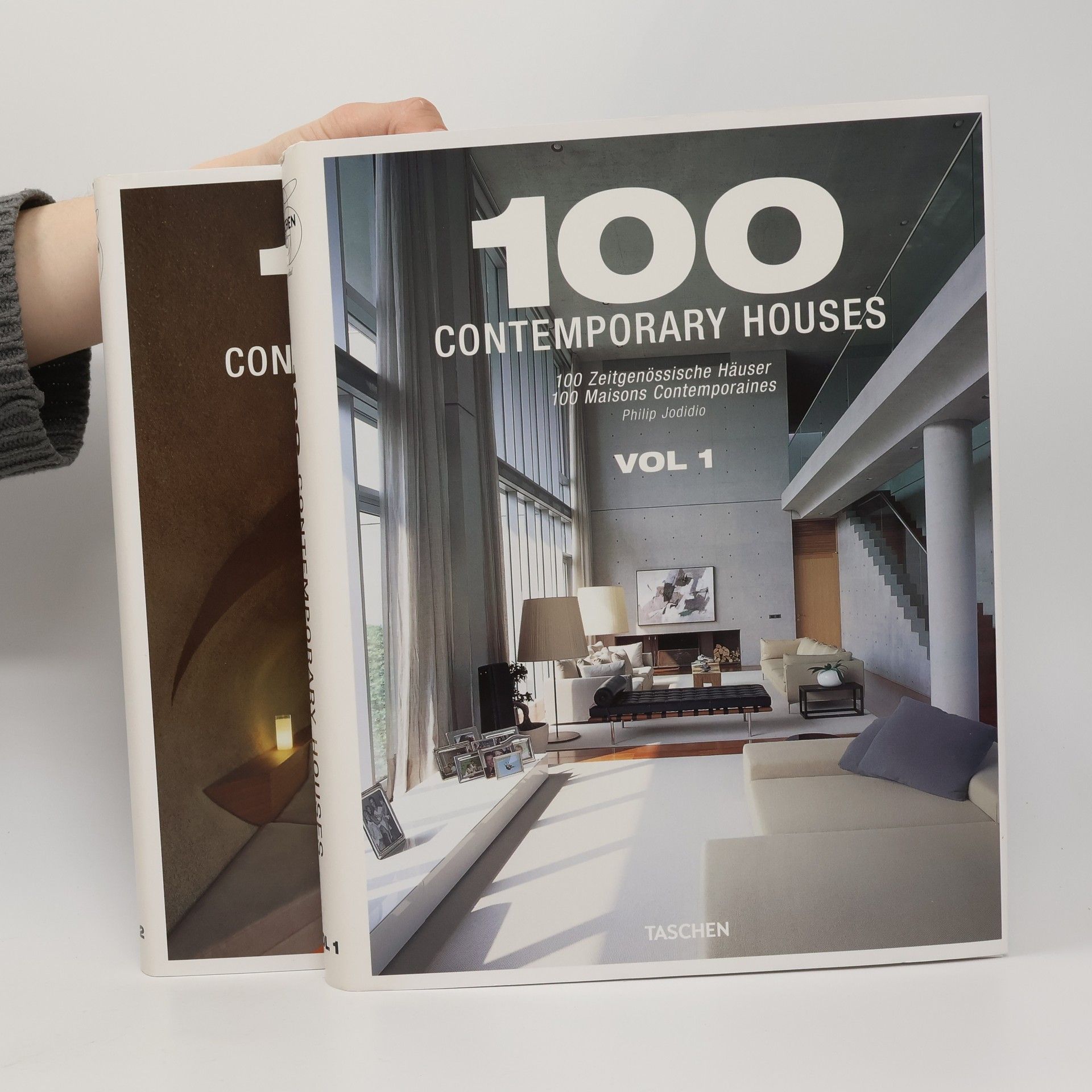 Philip Jodidio 100 contemporary houses = 100 Zeitgenössische Häuser = 100 Maisons Contemporaines.