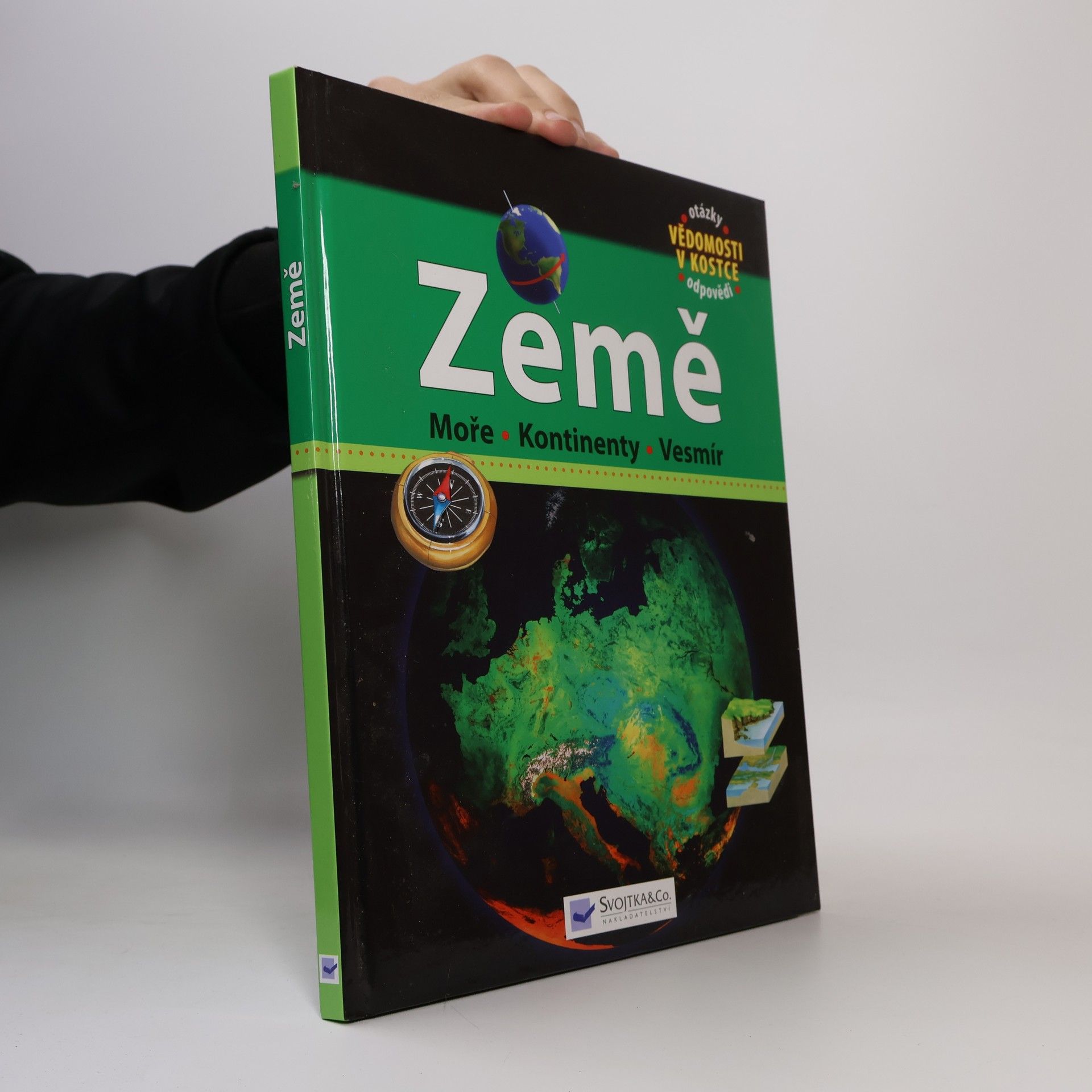 Various authors Země. Moře, kontinenty, vesmír