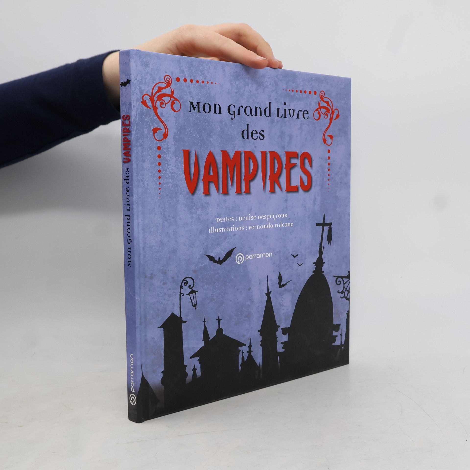 Mon grand livre des vampires