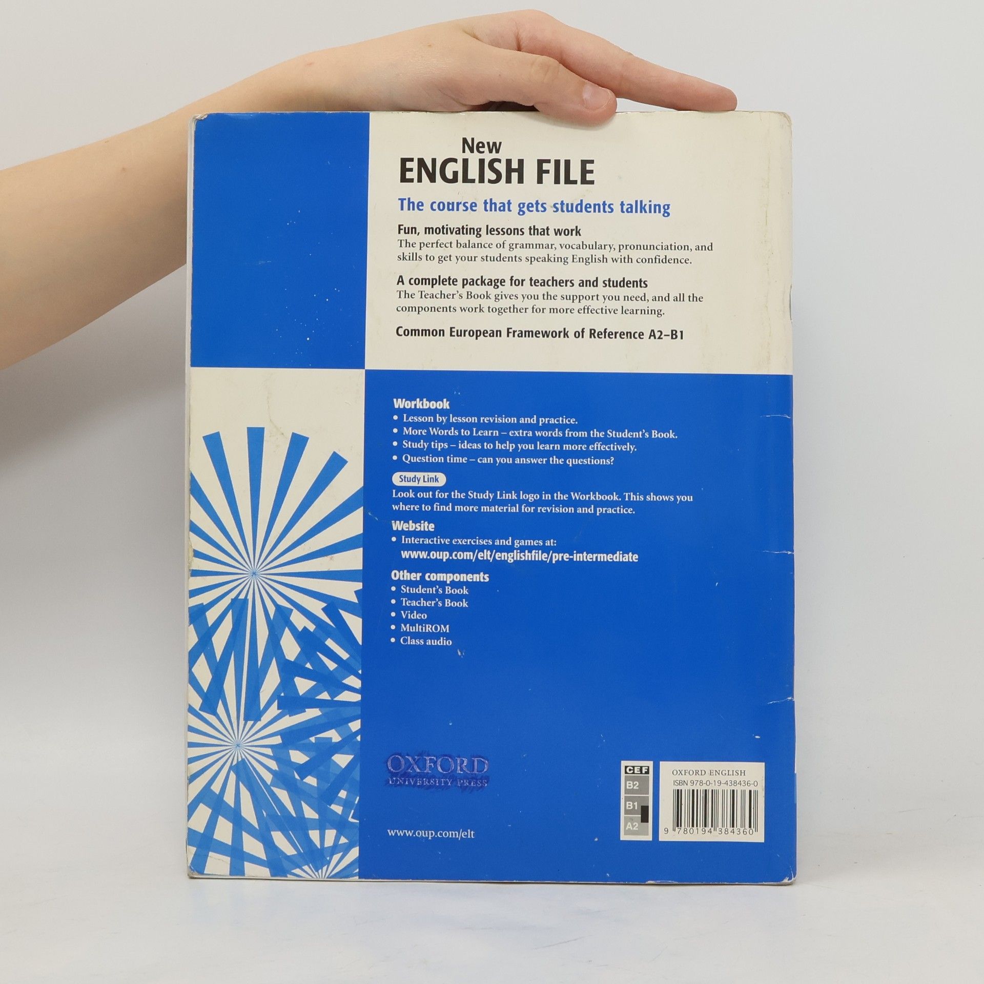Autores varios New English File. Pre-intermediate Workbook