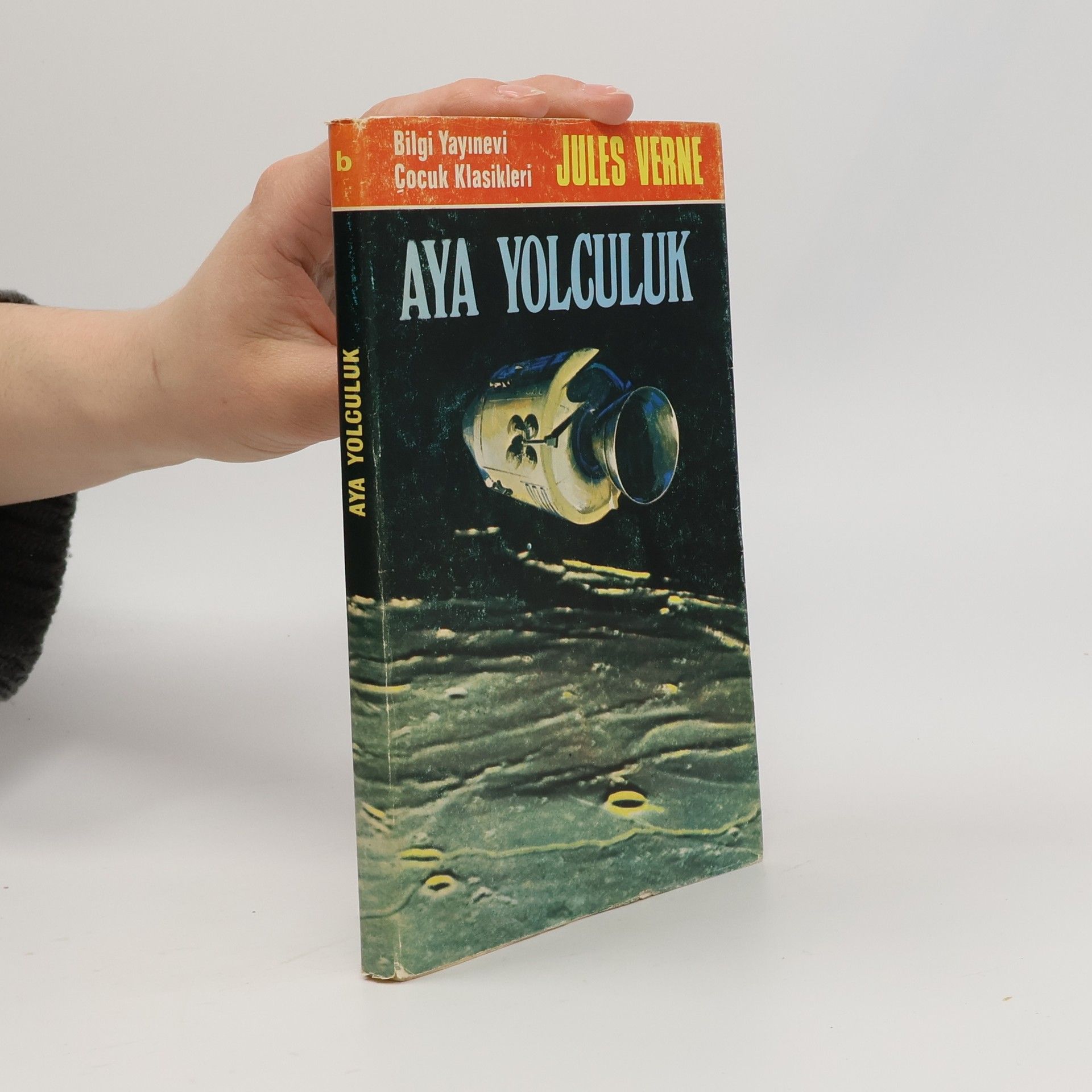 Jules Verne Aya Yolculuk