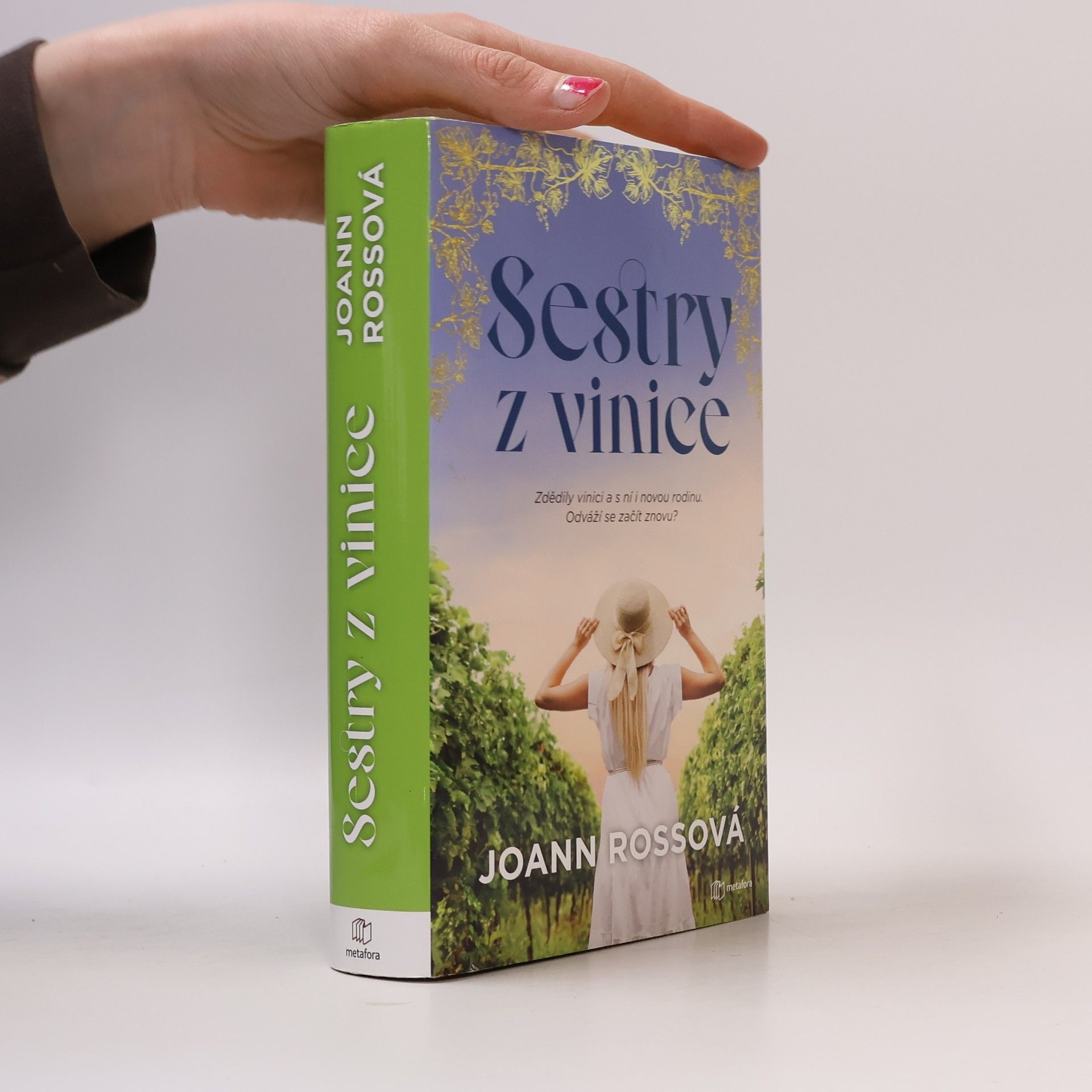 JoAnn Ross Sestry z vinice