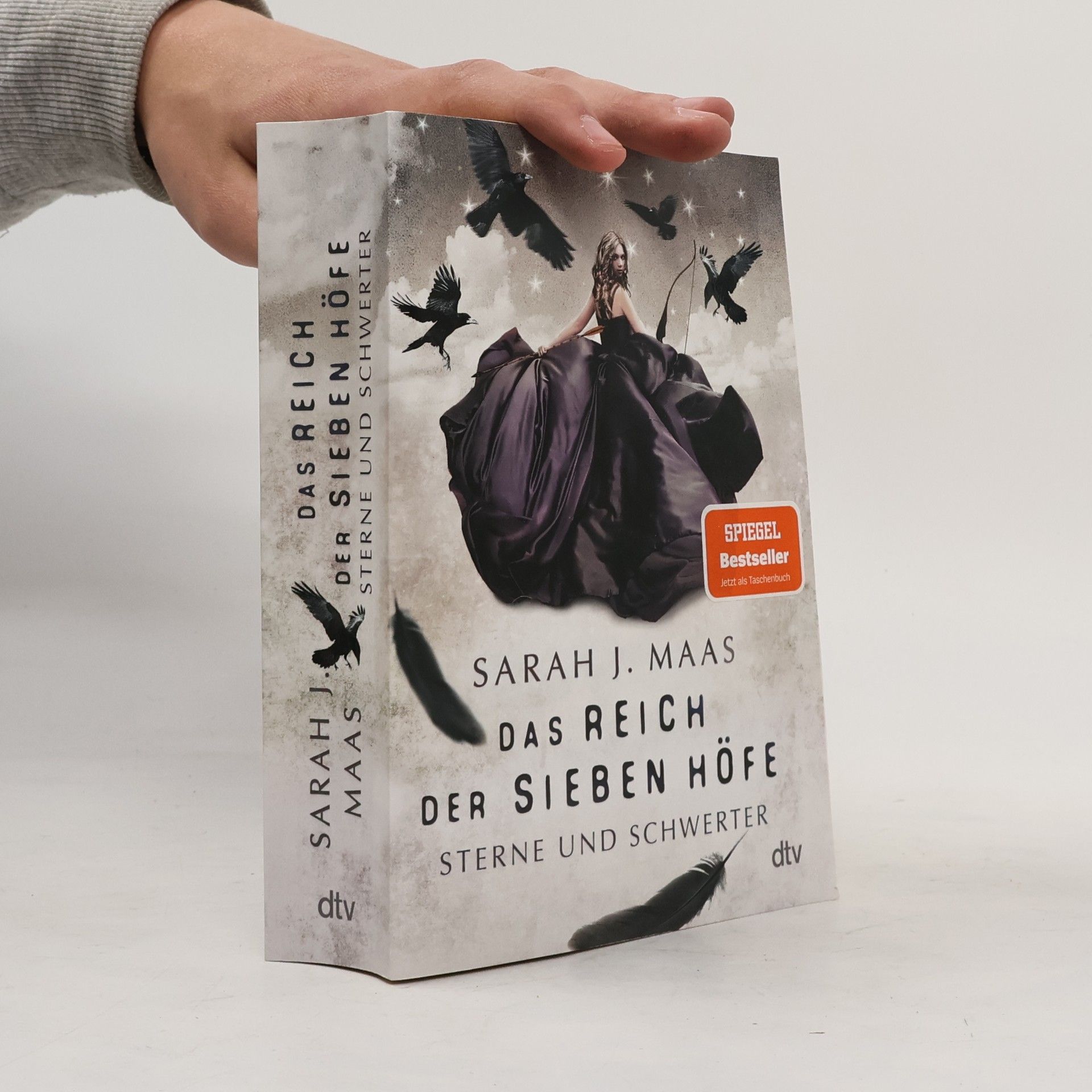 Sarah J. Maas Das Reich der sieben Höfe. Sterne und Schwerter
