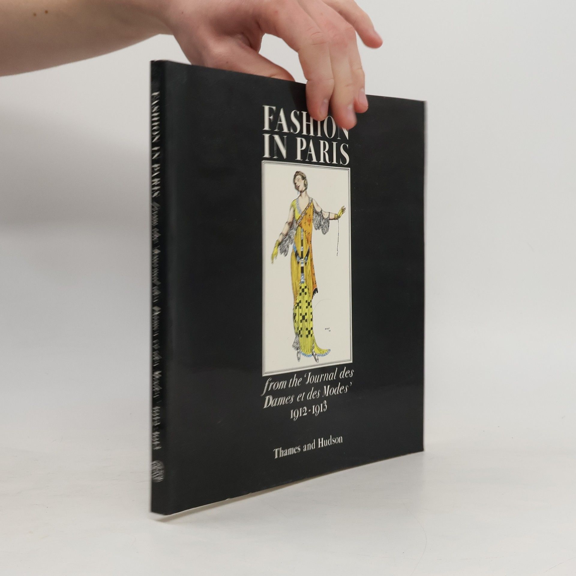 Laura Casalis Fashion in Paris