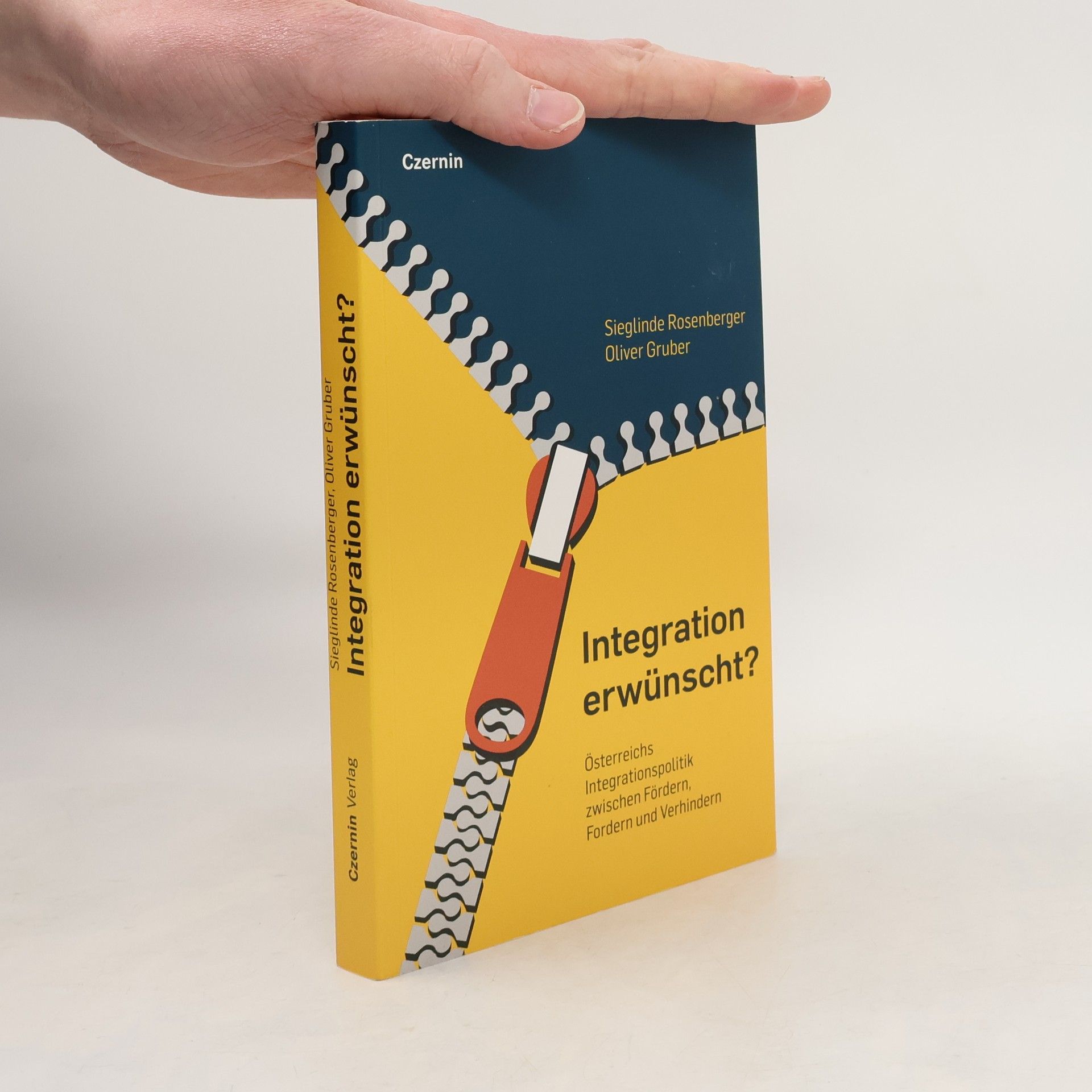 Sieglinde Rosenberger Integration erwünscht?