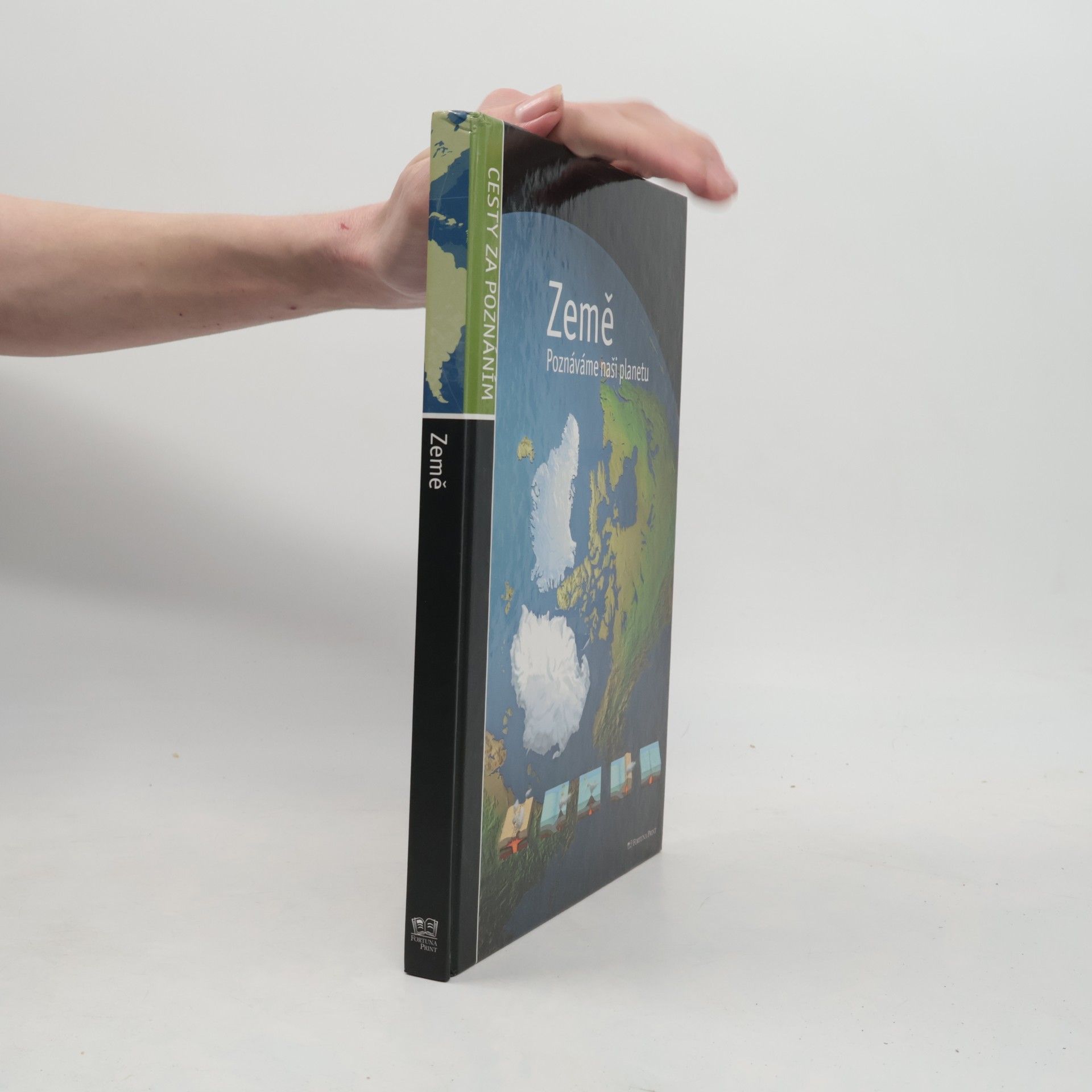 Helena Kholová Země. Poznáváme naši planetu