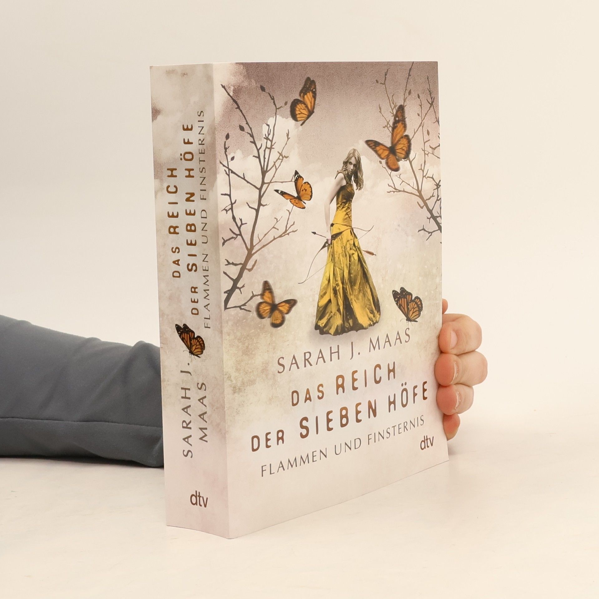 Das Reich der Sieben Höfe. Flammen und Finsternis