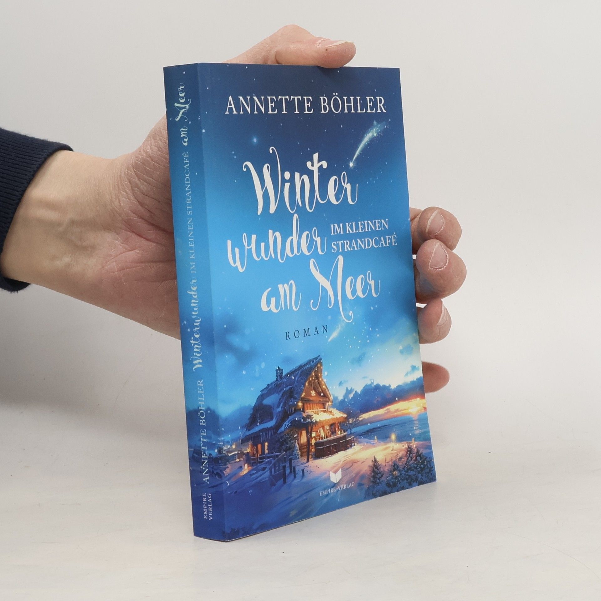 Annette Böhler Winterwunder im kleinen Strandcafé am Meer