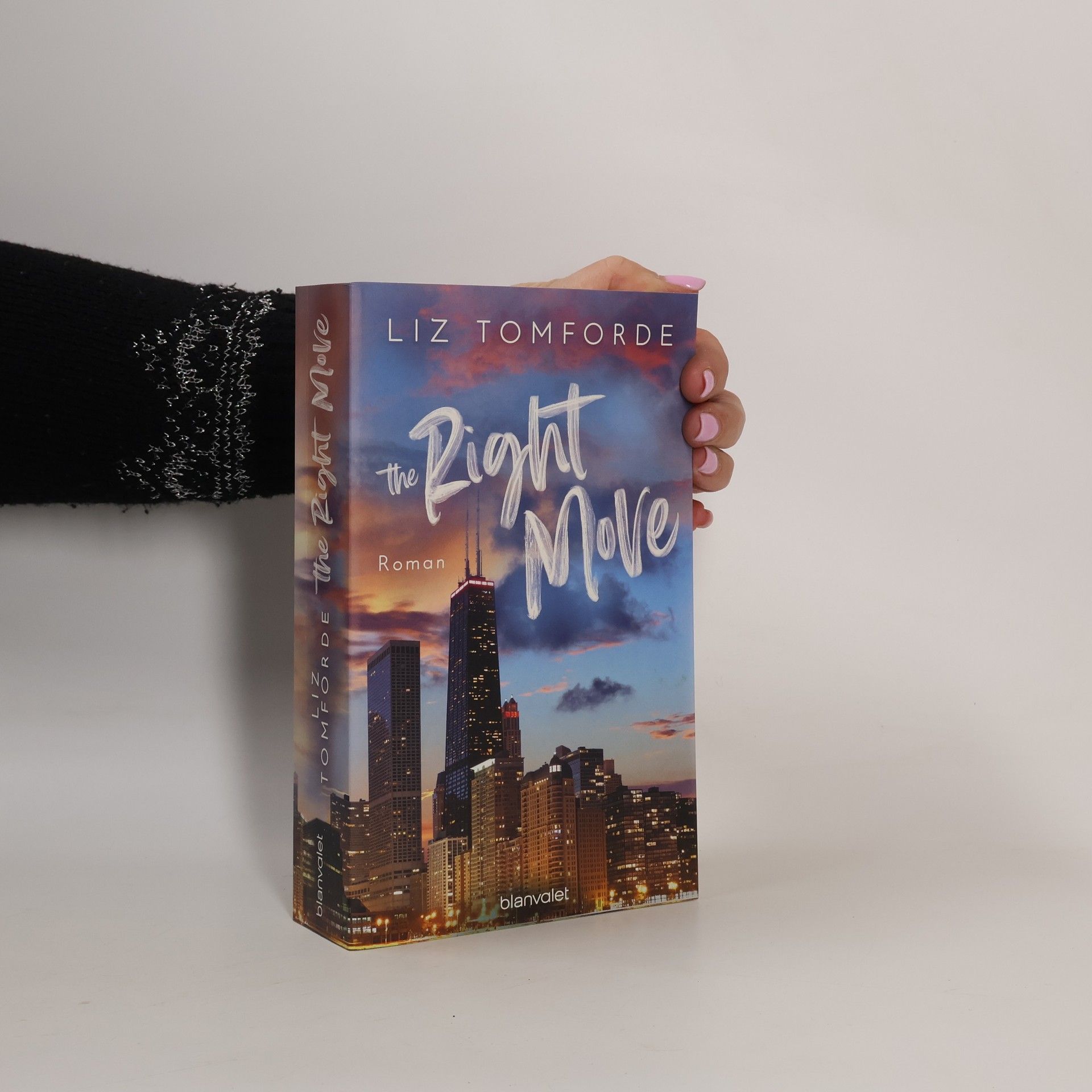 Liz Tomforde The Right Move