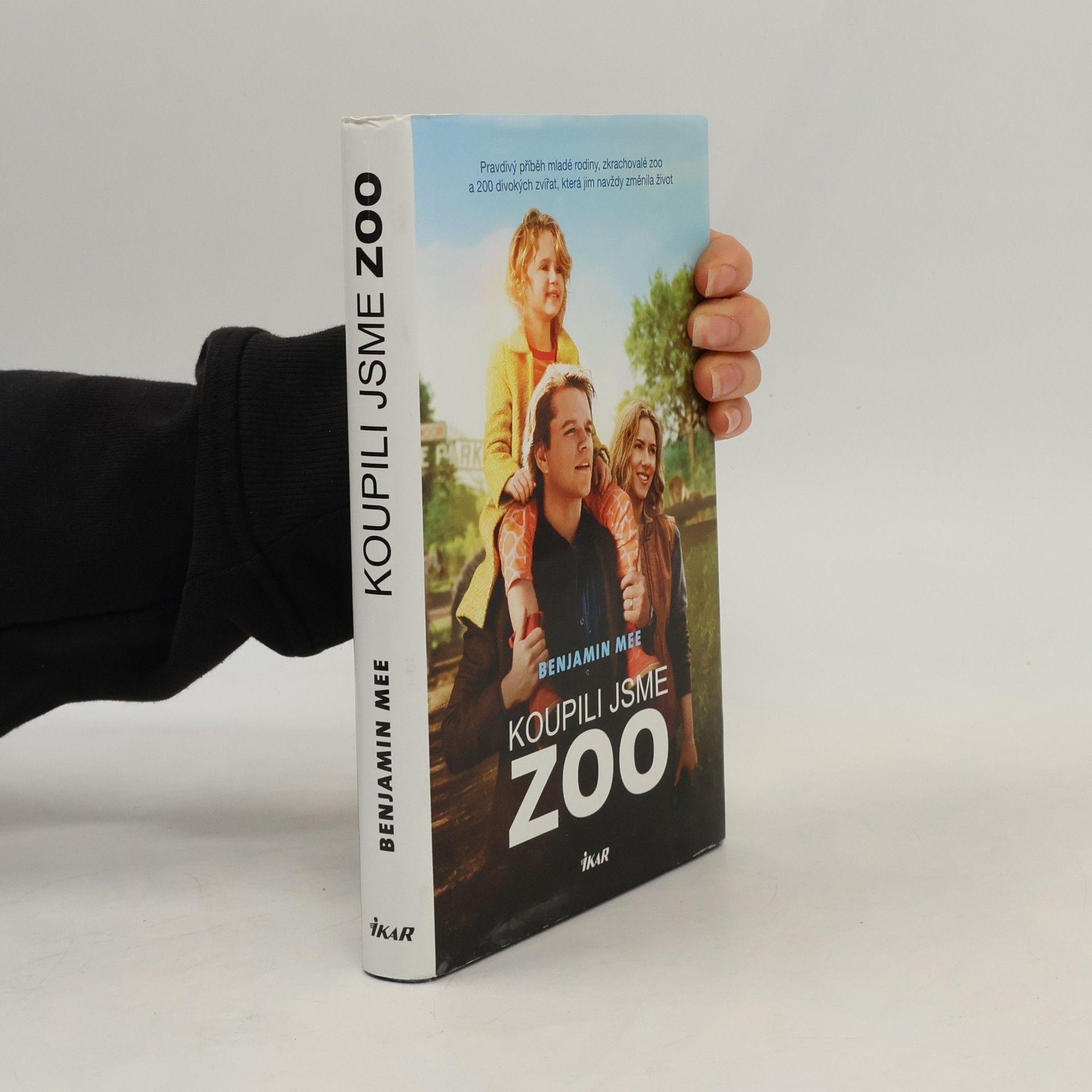 Benjamin Mee Koupili jsme zoo