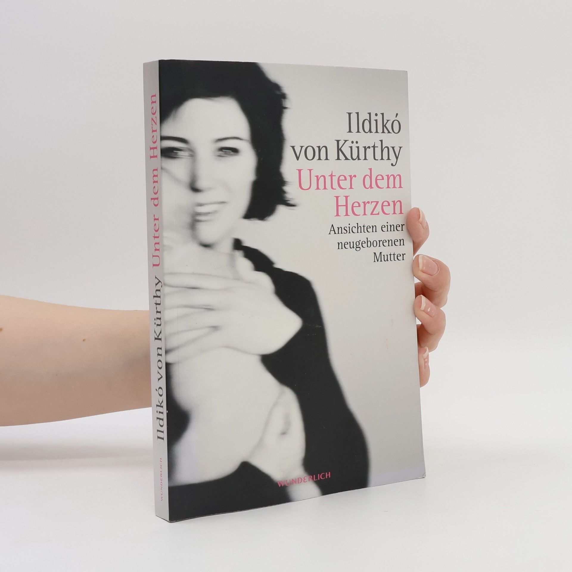 Unter dem Herzen