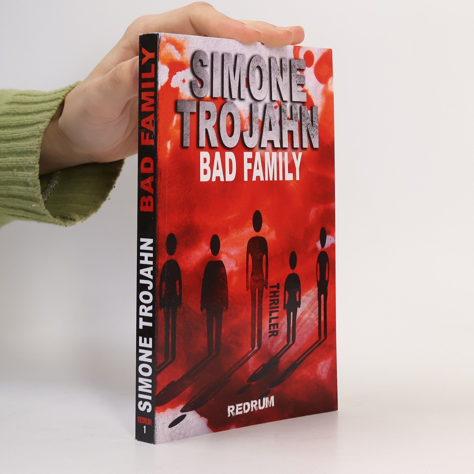 Simone Trojahn Bad Family