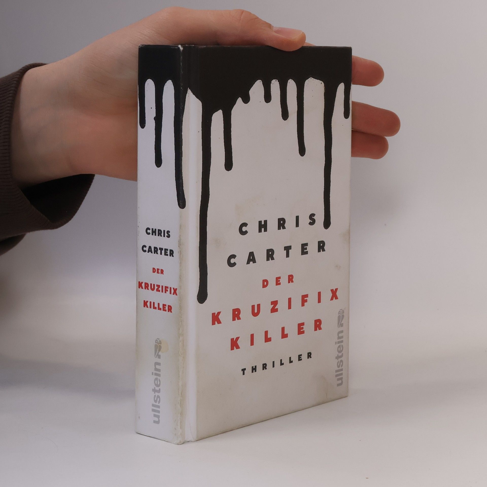 Der Kruzifix-Killer (Ein Hunter-und-Garcia-Thriller 1)