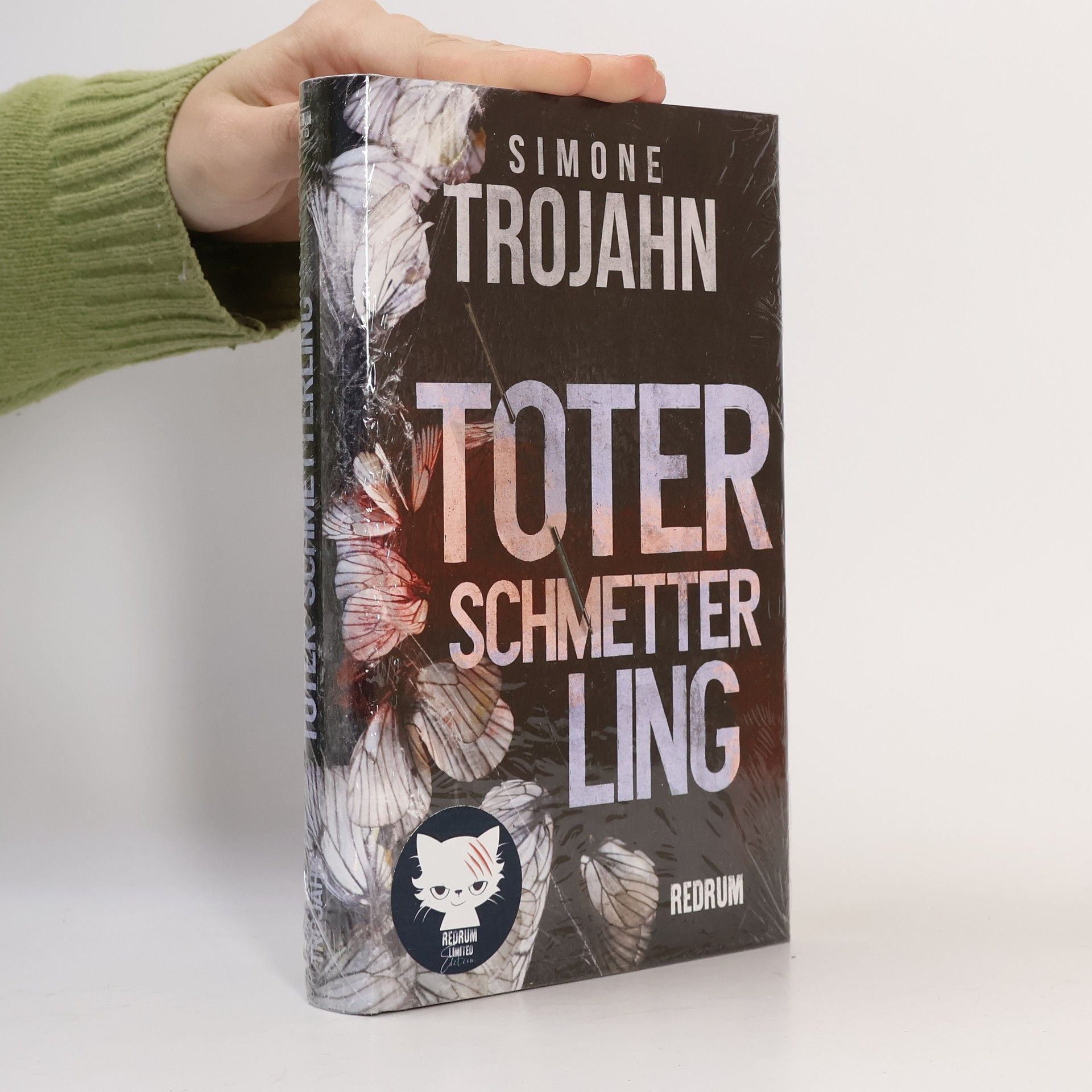 Simone Trojahn Toter Schmetterling