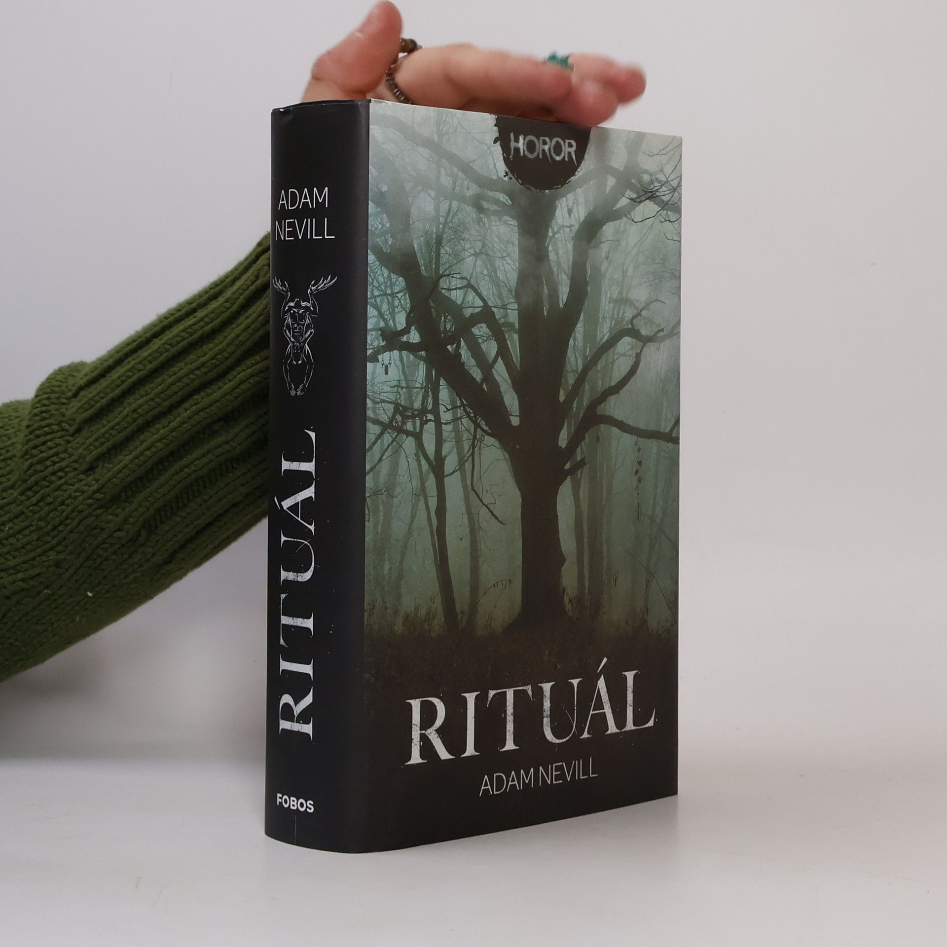 Adam L. G. Nevill Rituál