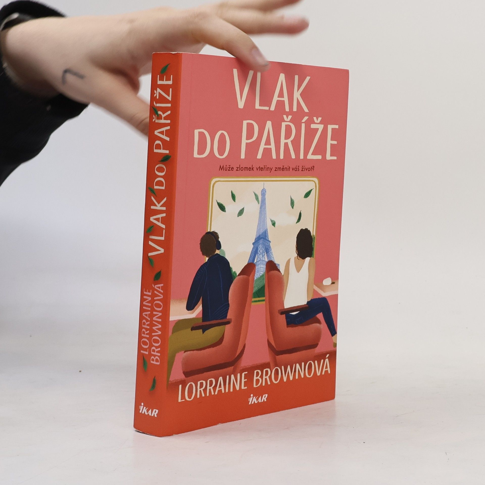 Lorraine Brown Vlak do Paříže