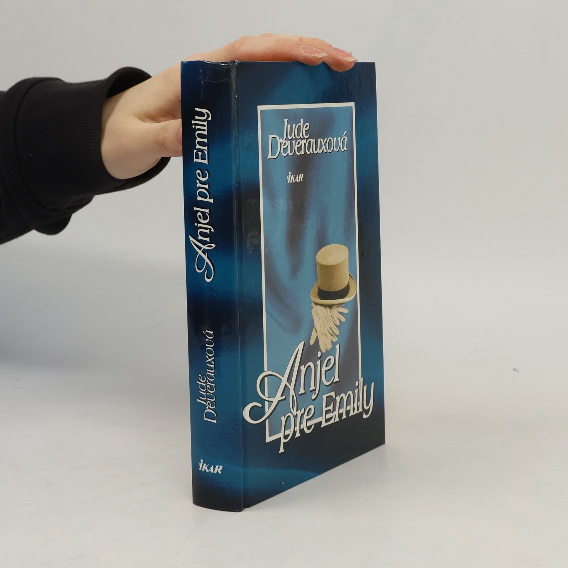 Jude Deveraux Anjel pre Emily