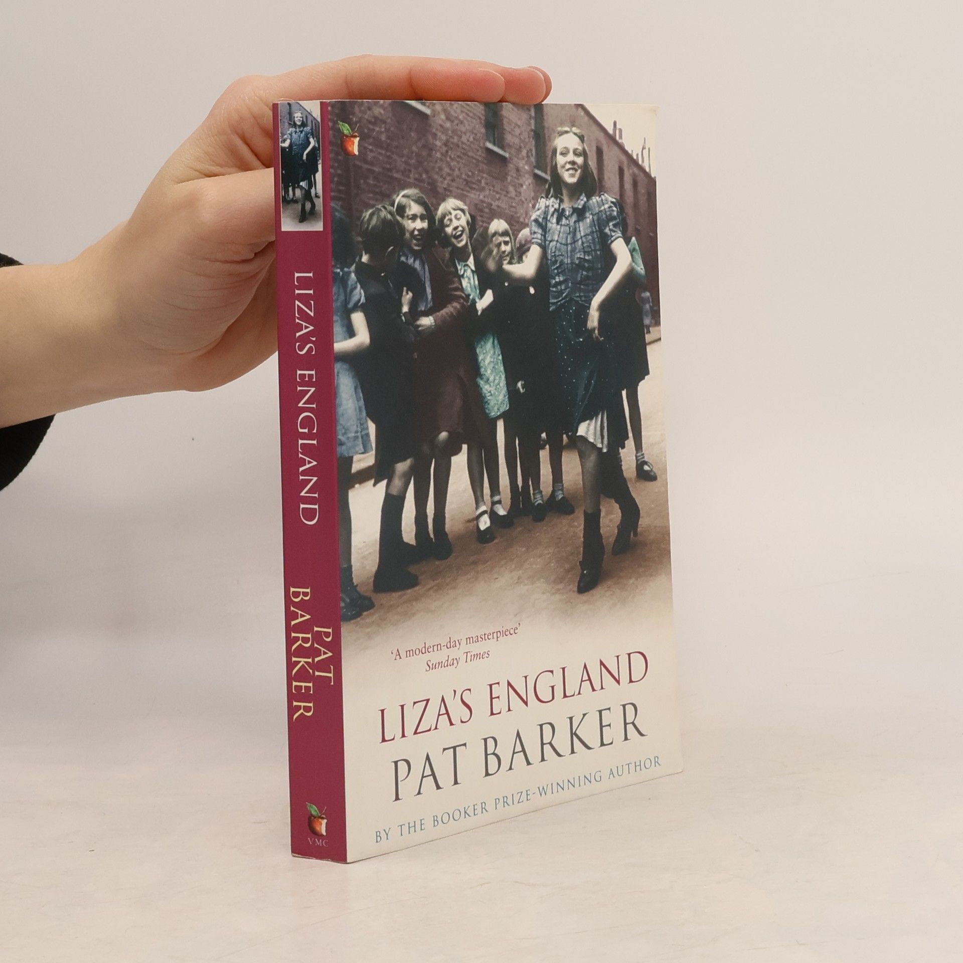 Pat Barker Liza's England