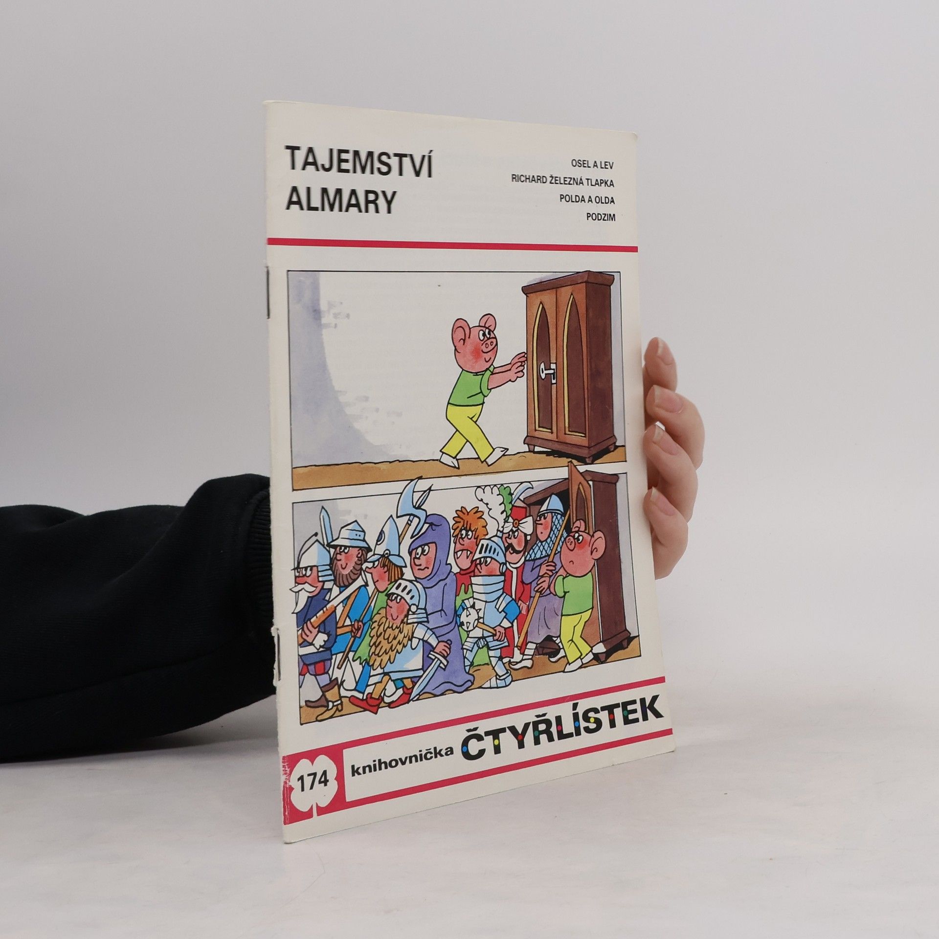 Čtyřlístek 174. Tajemství almary