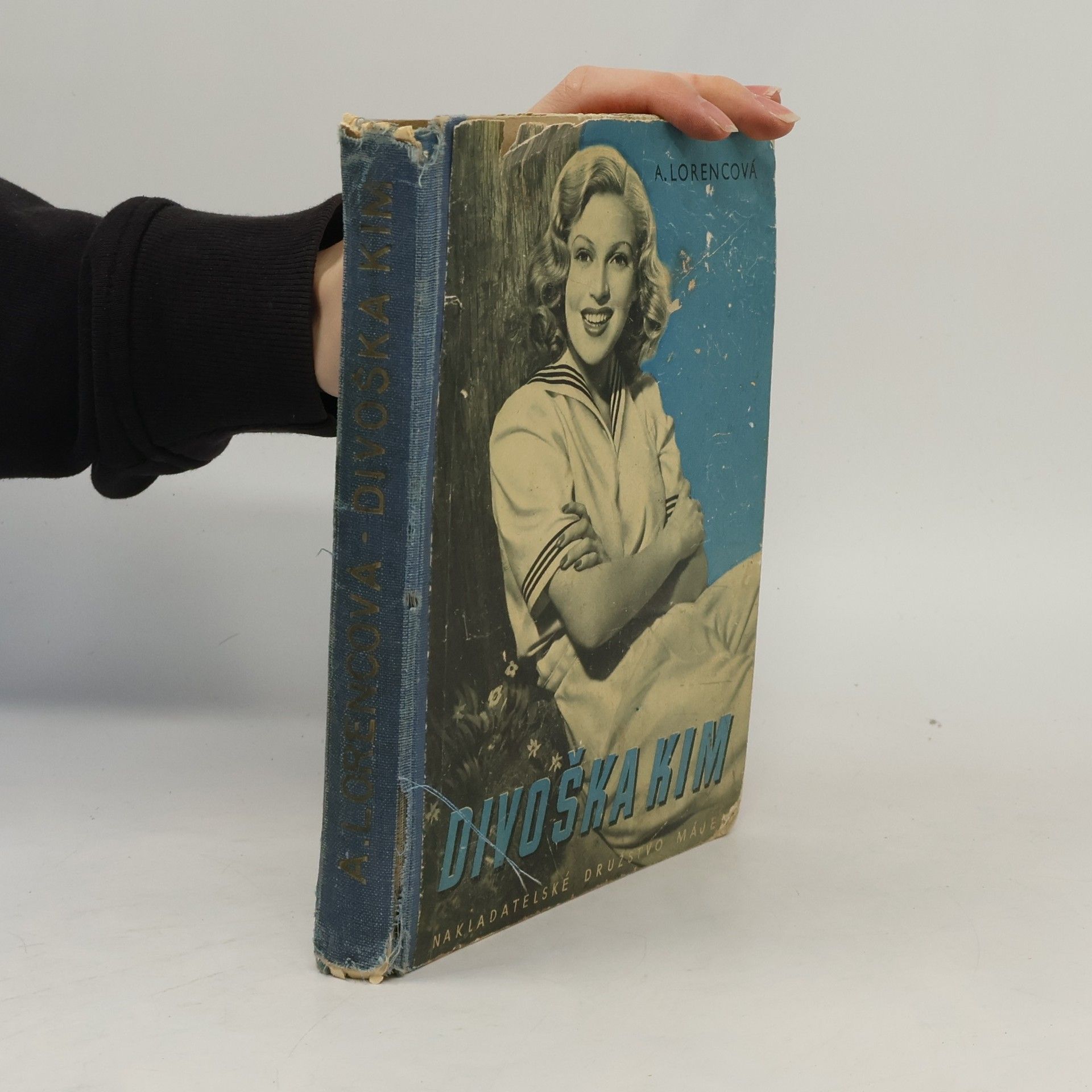 Lorencová Anna Divoška Kim