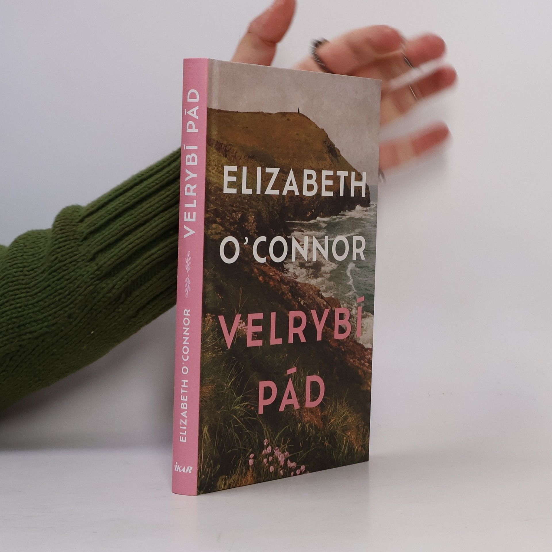 Elizabeth O'Connor Velrybí pád