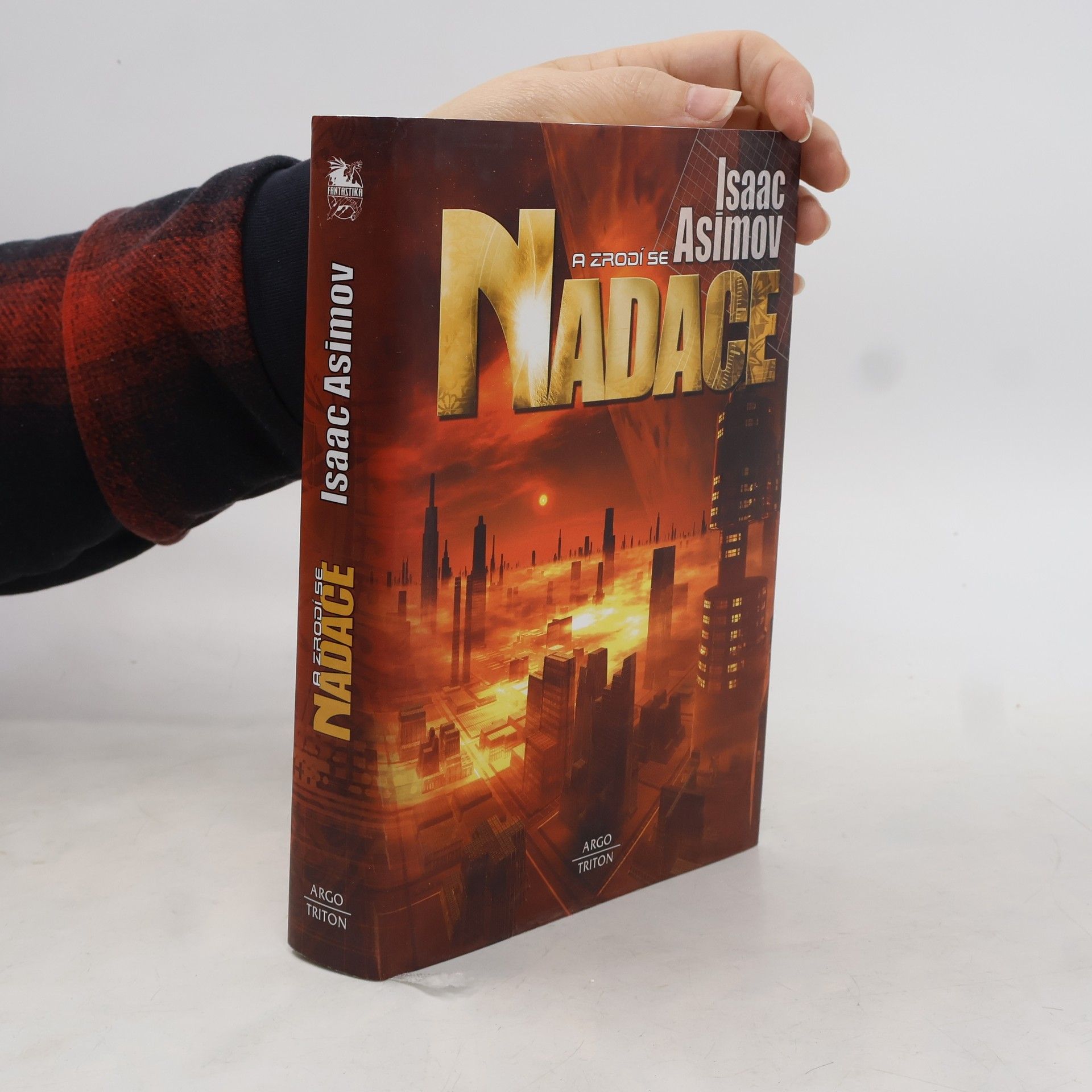 Isaac Asimov A zrodí se Nadace