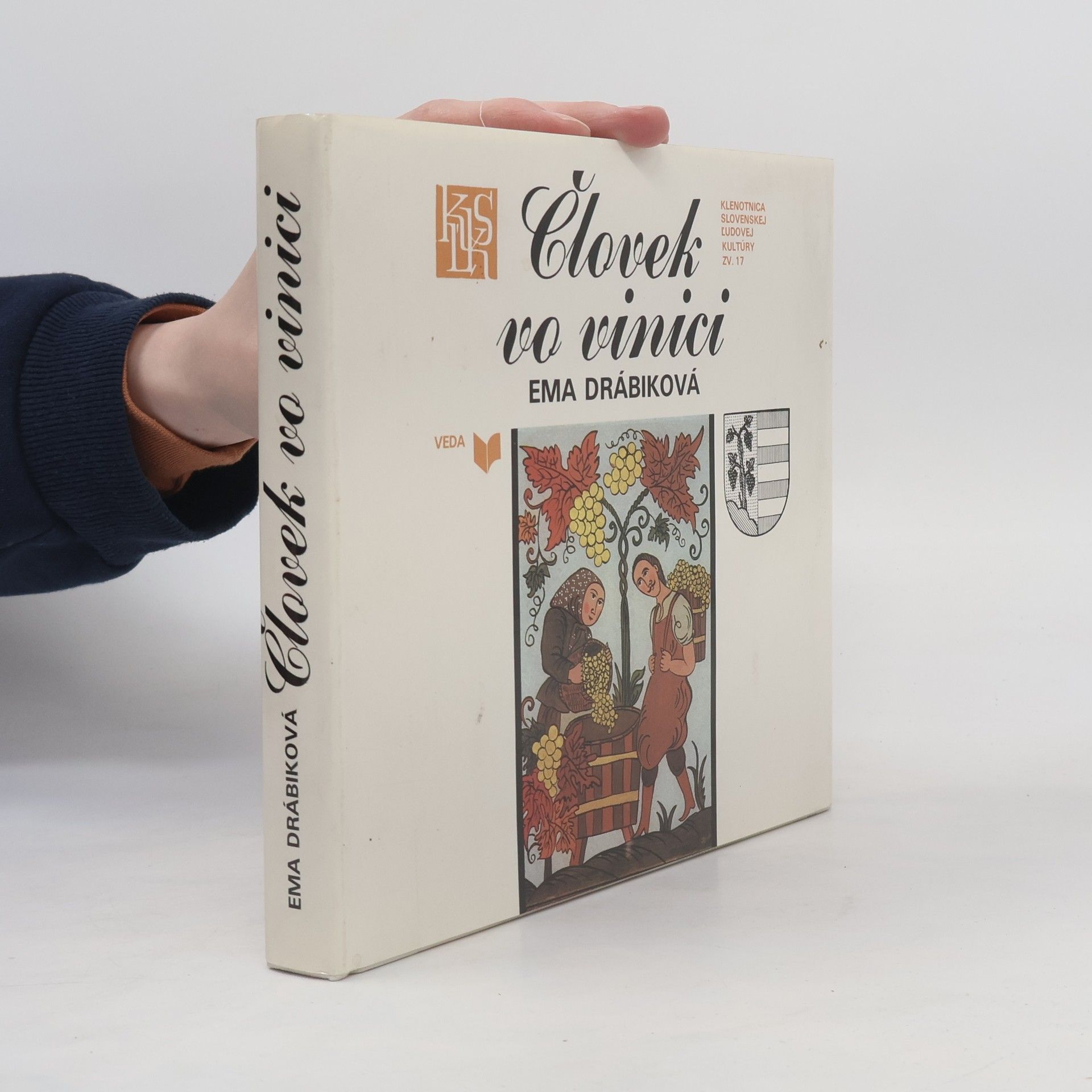 Ema Drábiková Človek vo vinici