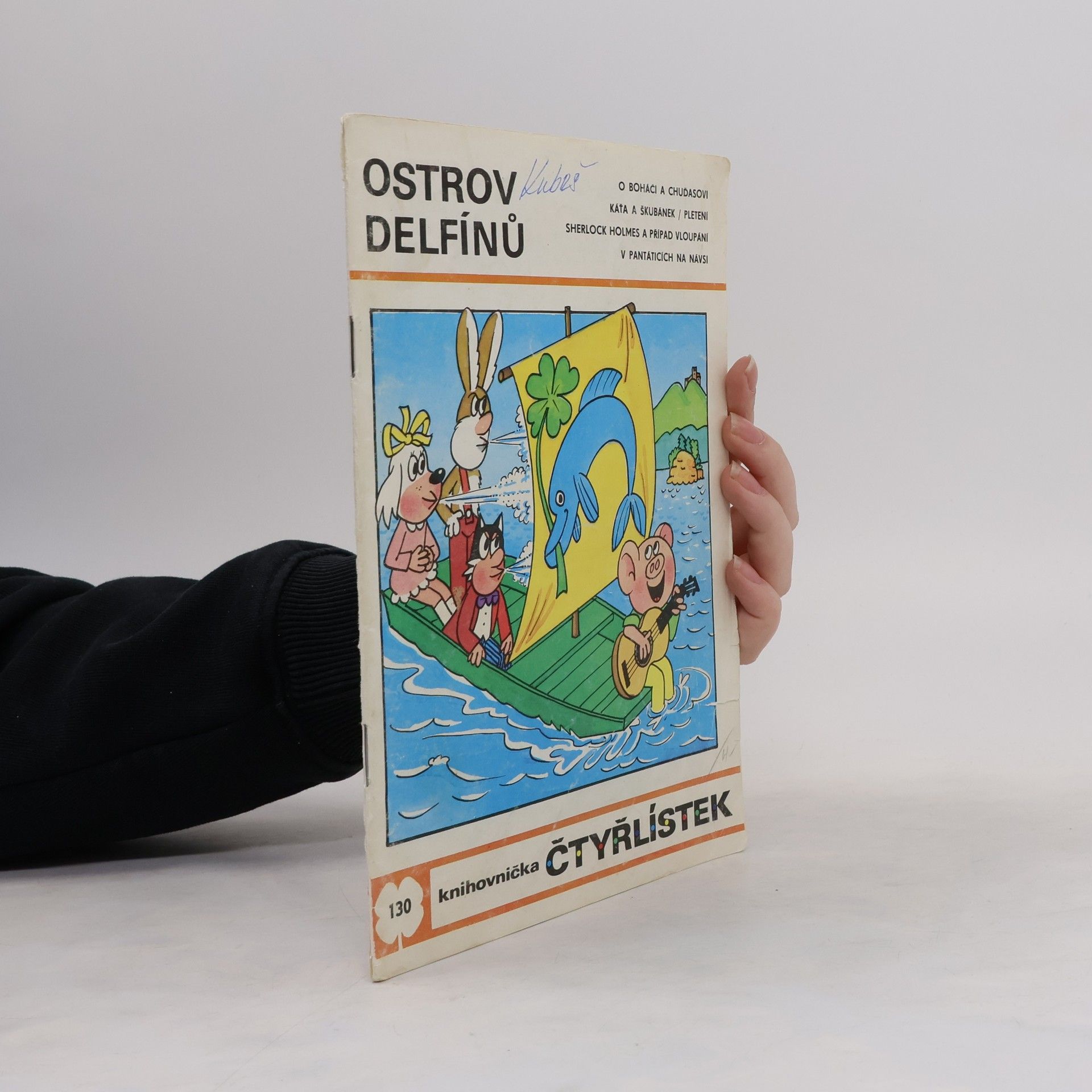 Ljuba Štíplová Čtyřlístek 130. Ostrov delfínů