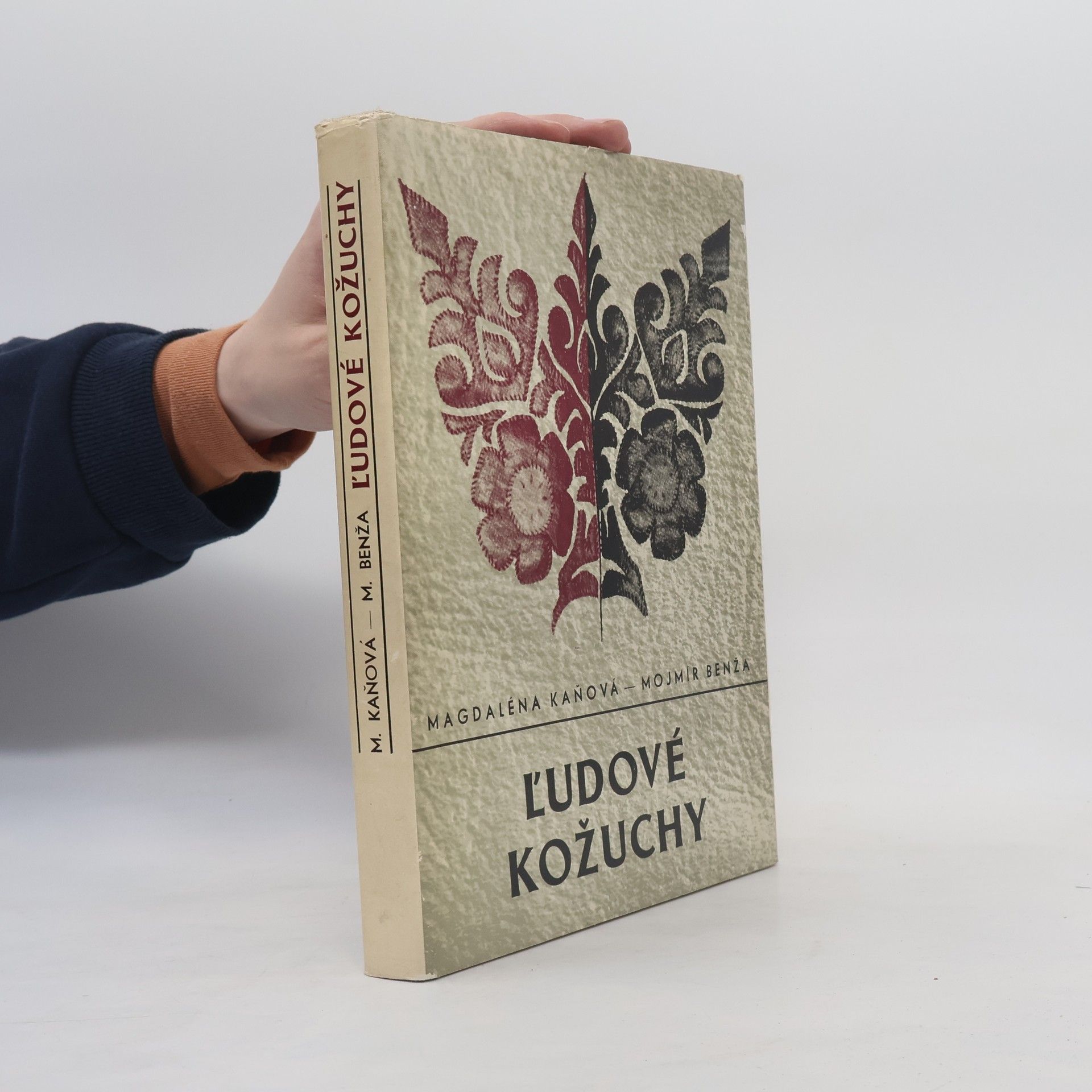 Magdaléna Kaňová Ľudové kožuchy