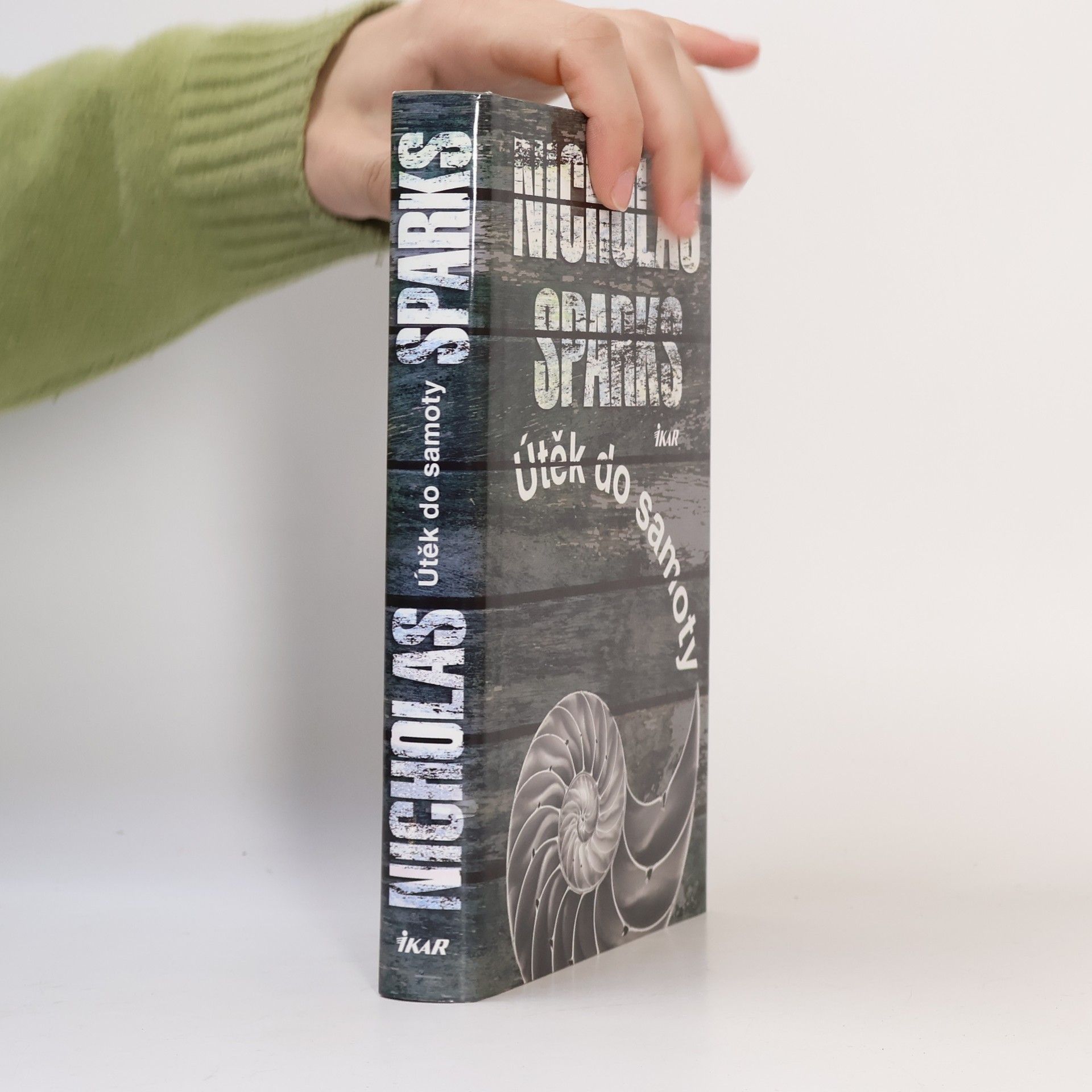 Nicholas Sparks Útěk do samoty