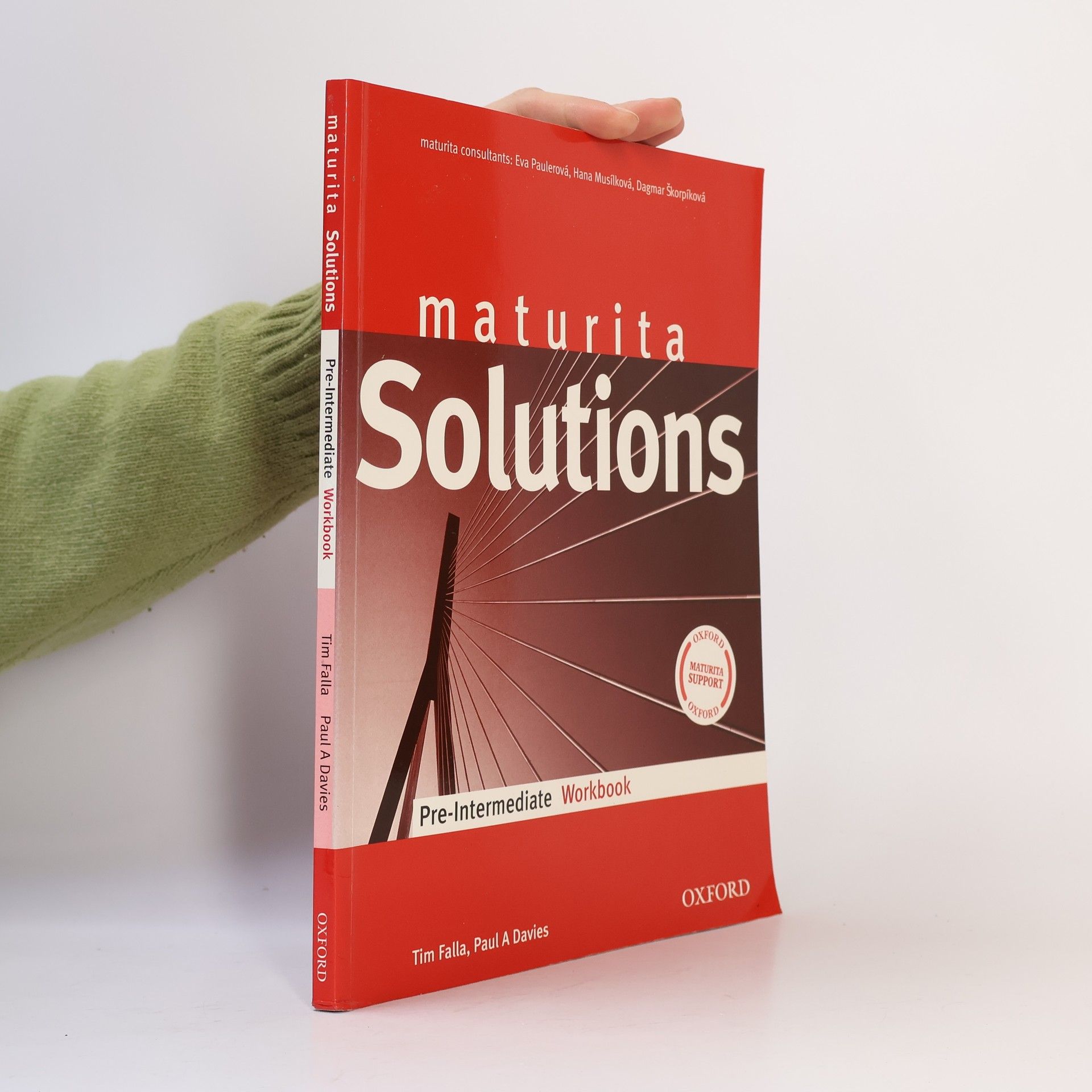 Tim Falla Maturita Solutions. Pre-Intermediate Workbook. Czech Edition