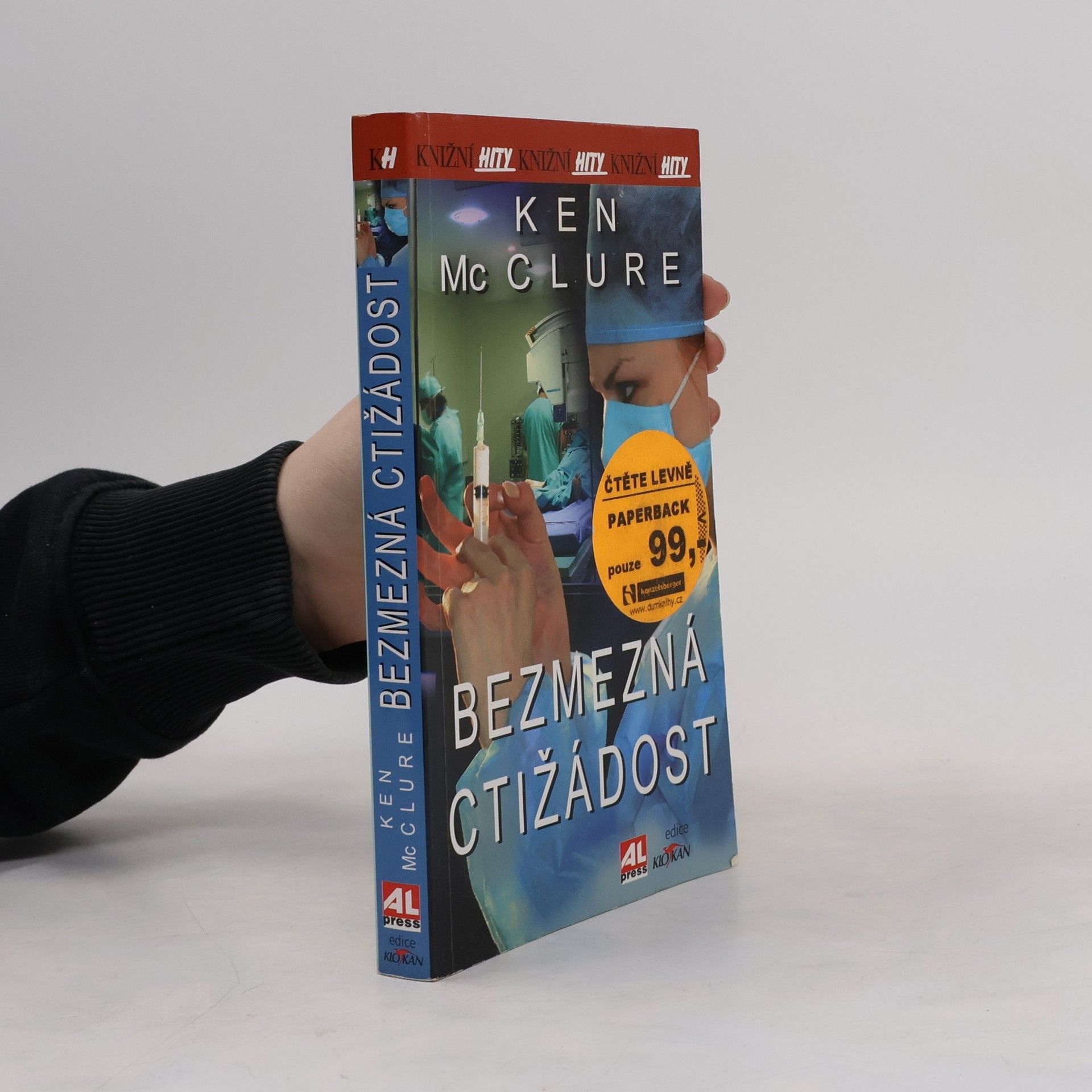 Ken McClure Bezmezná ctižádost
