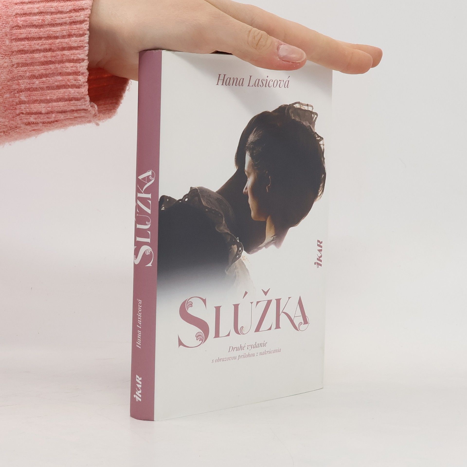 Hana Lasicová Slúžka