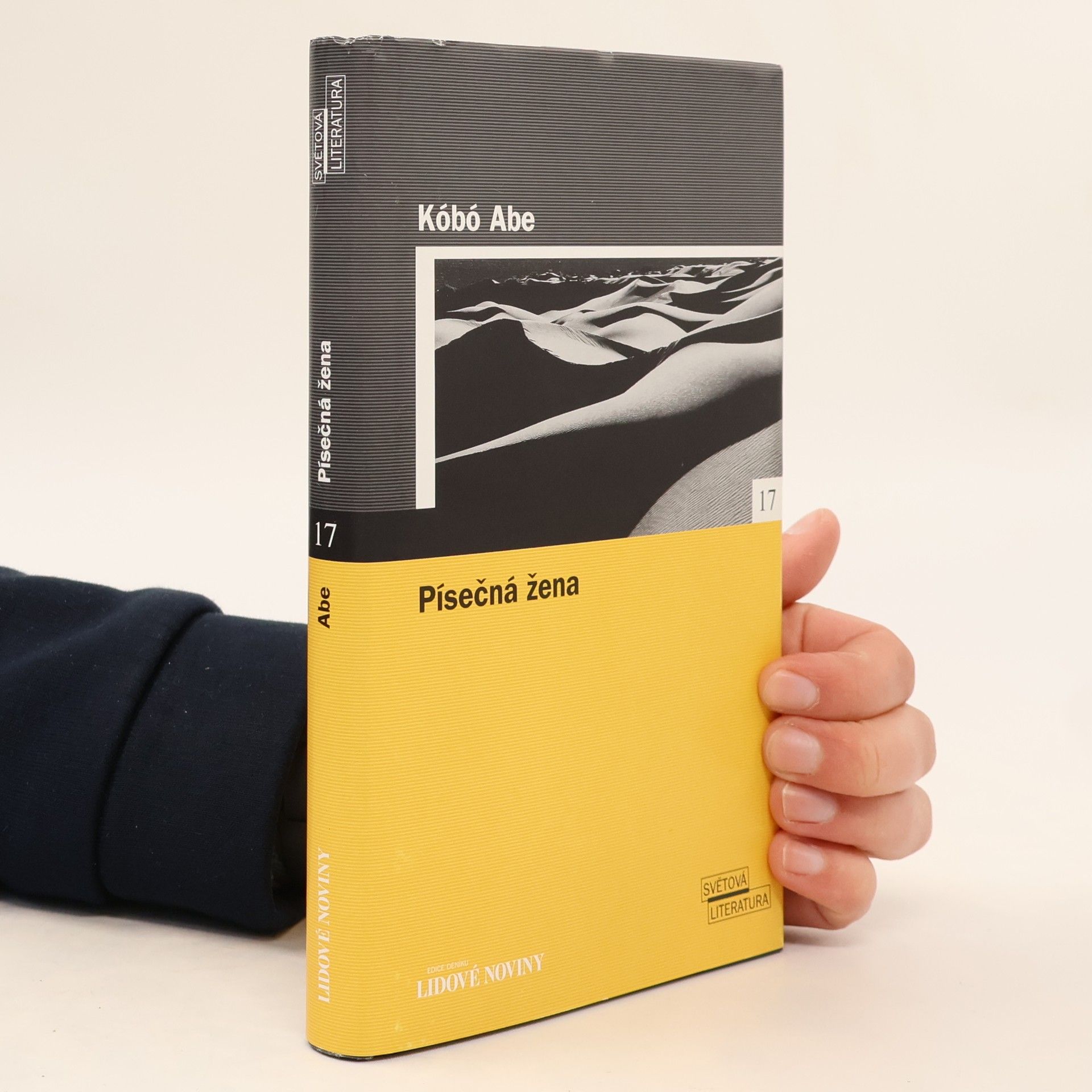 Kōbō Abe Písečná žena