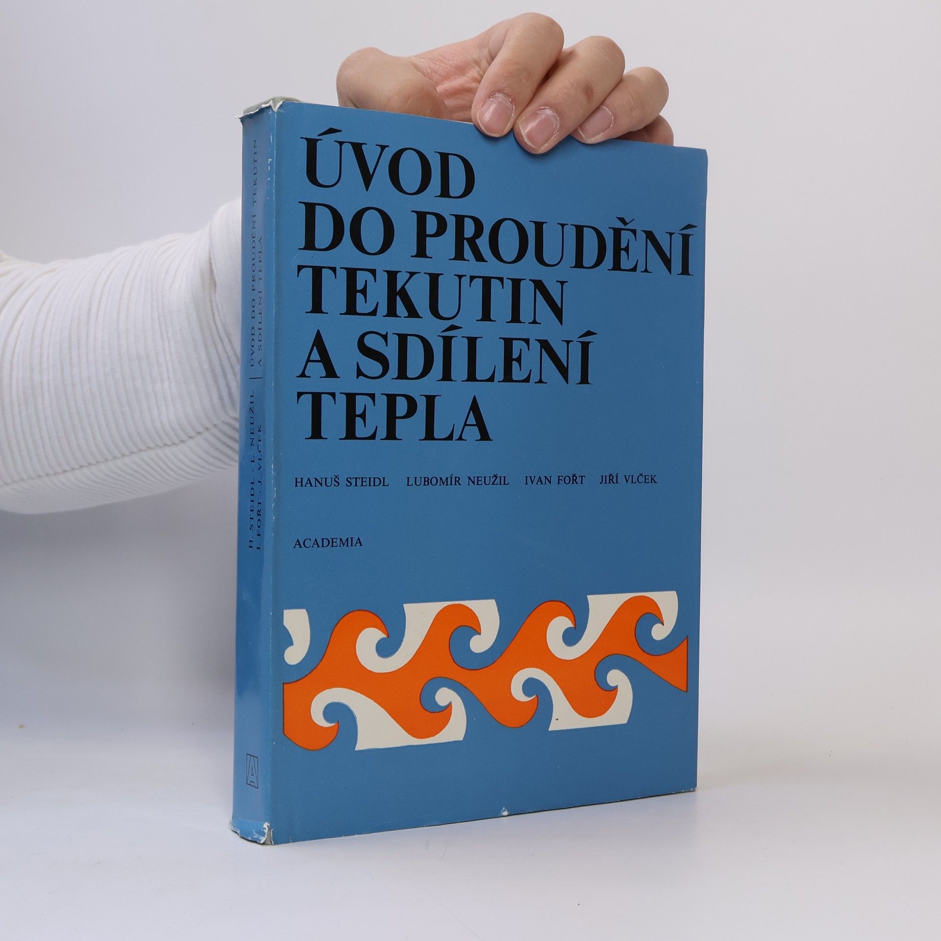 Autorenkollektiv Úvod do proudění tekutin a sdílení tepla
