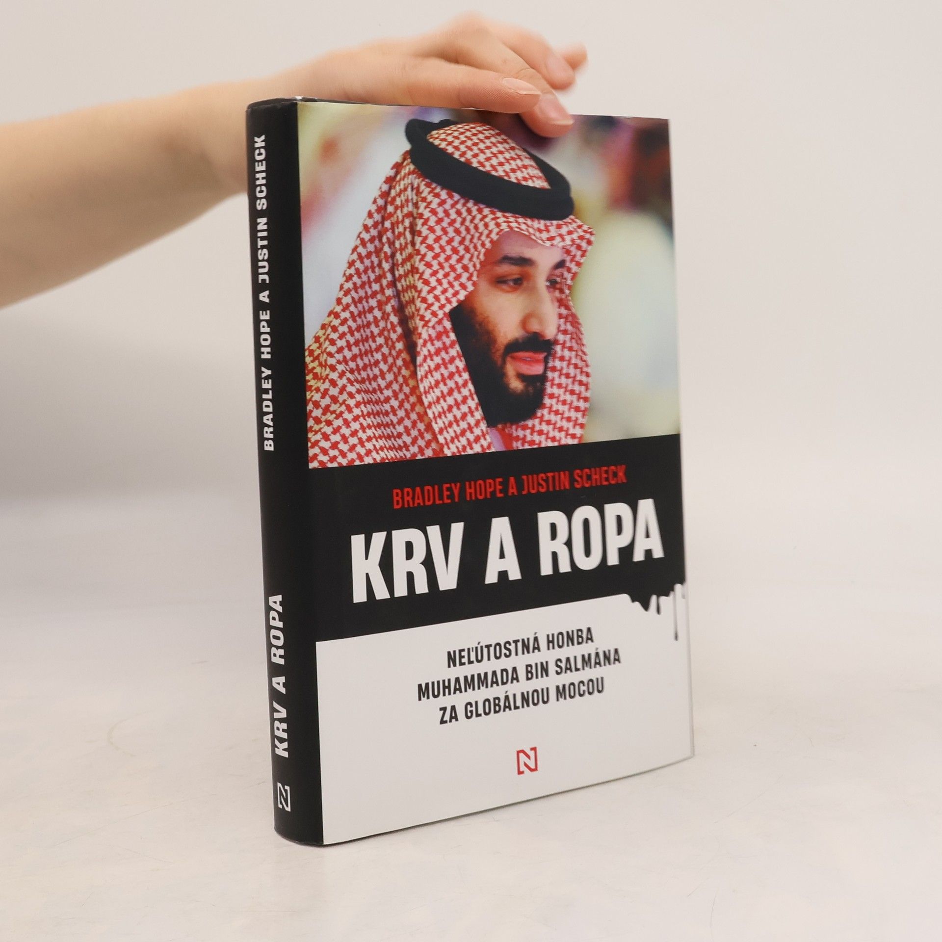 Bradley Hope Krv a ropa