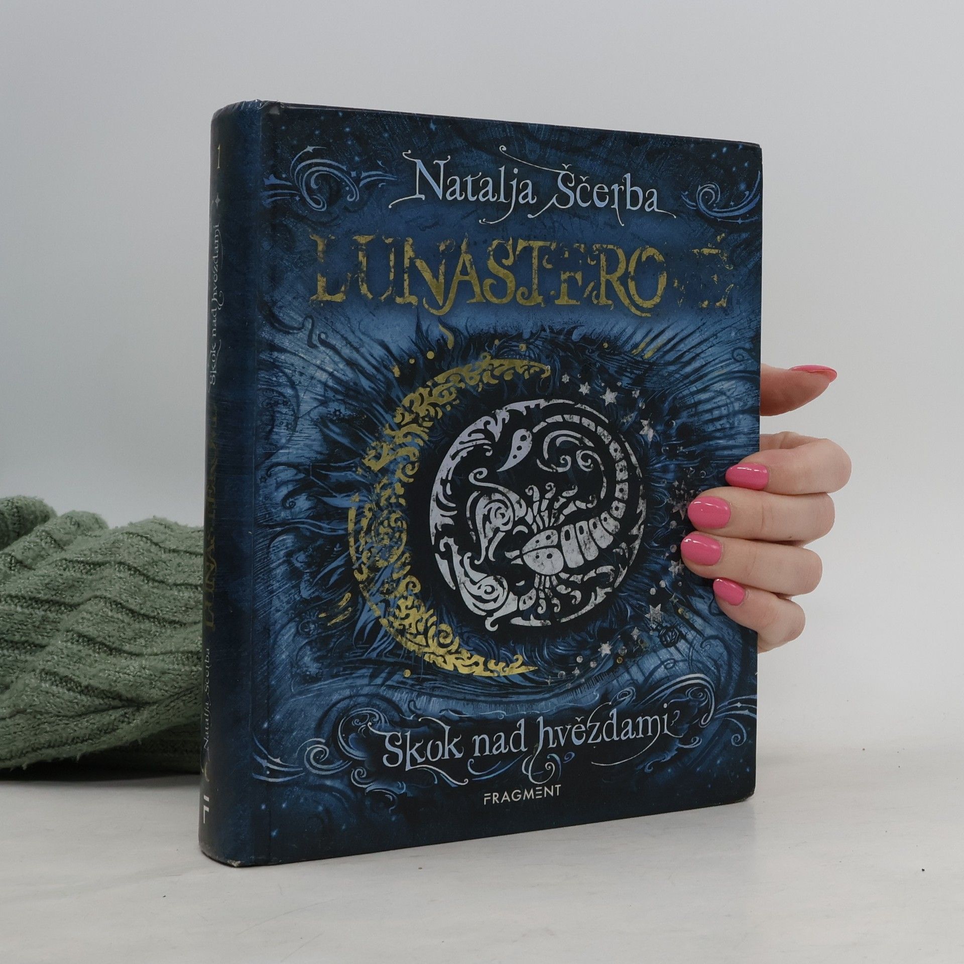 Natalja Ščerba Lunasterové. Skok nad hvězdami