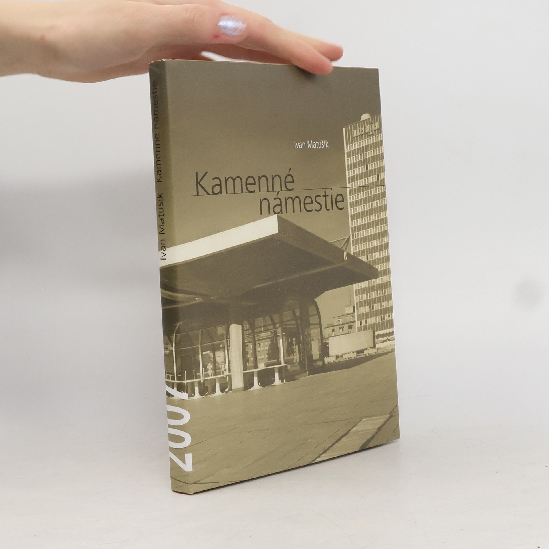 Ivan Matušík Kamenné námestie