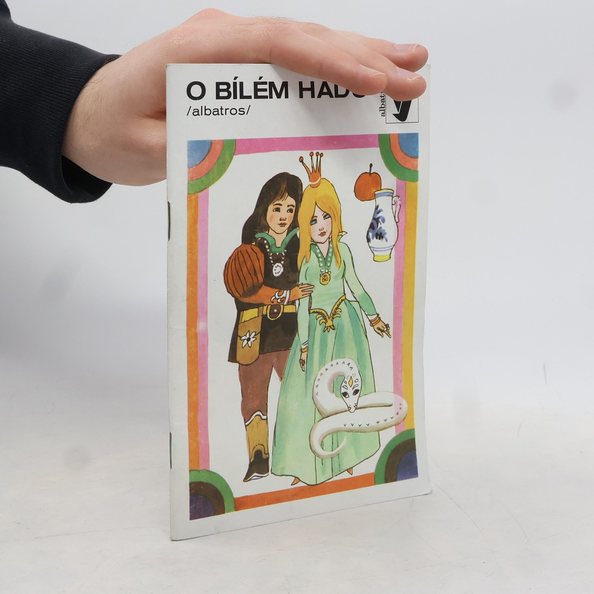 O bílém hadu : [Výbor z čes. pohádek