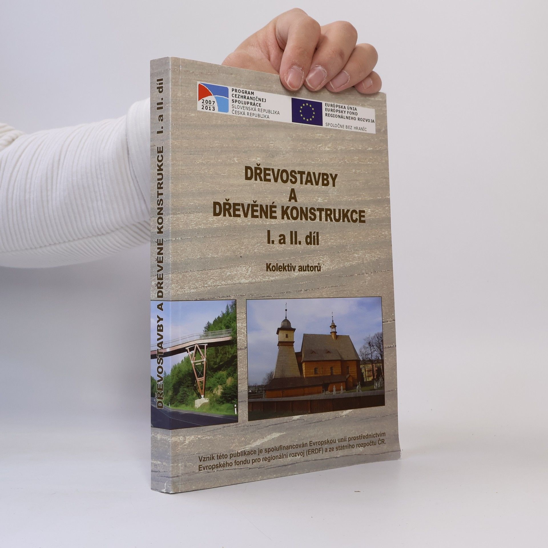 Dřevostavby a dřevěné konstrukce