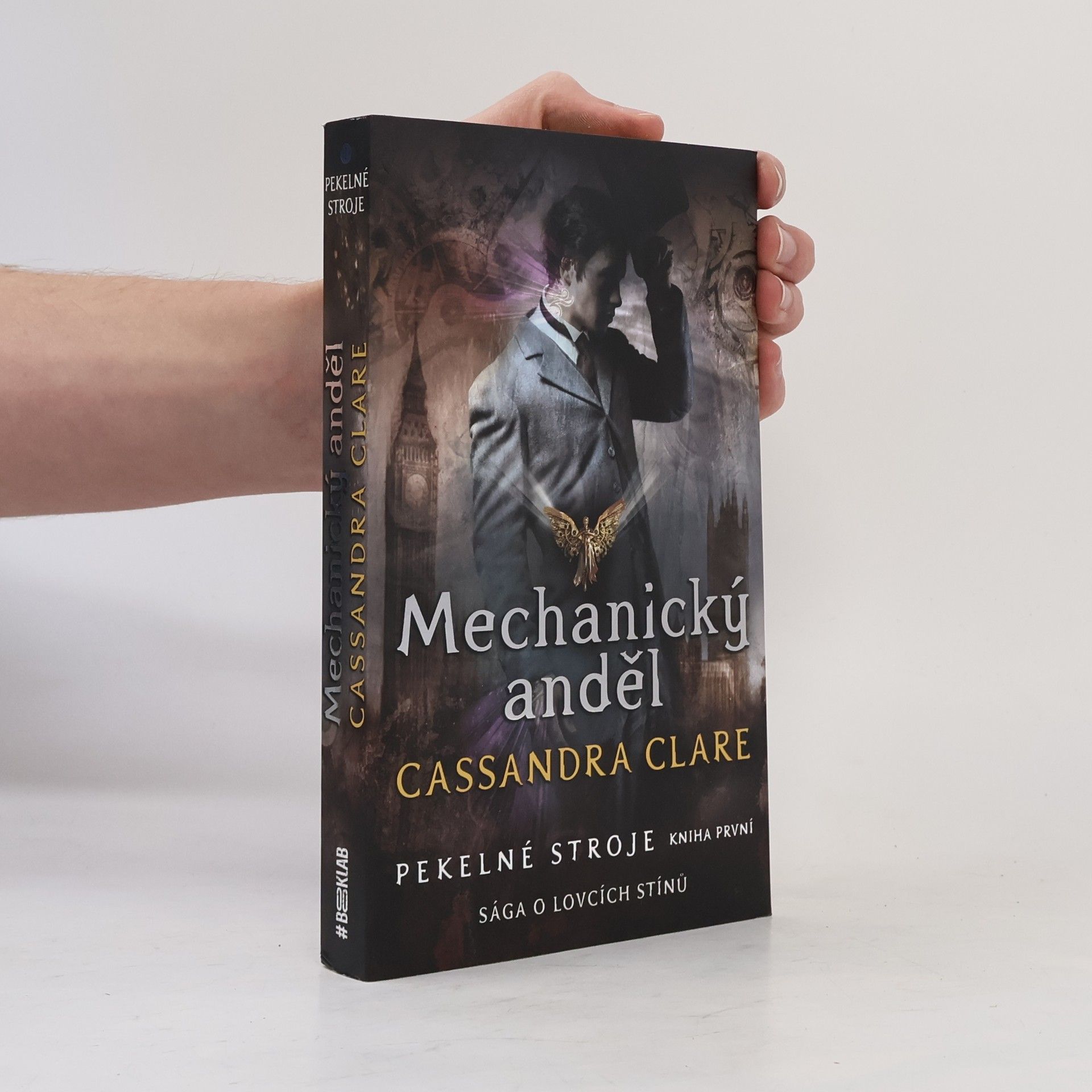 Cassandra Clare Mechanický anděl