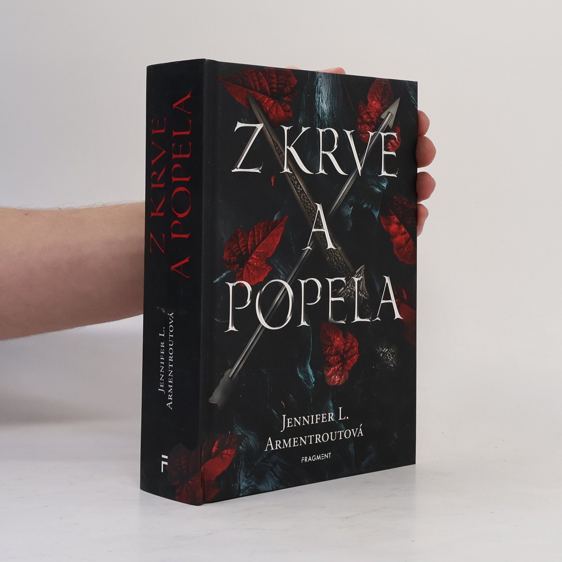 Jennifer L. Armentrout Z krve a popela