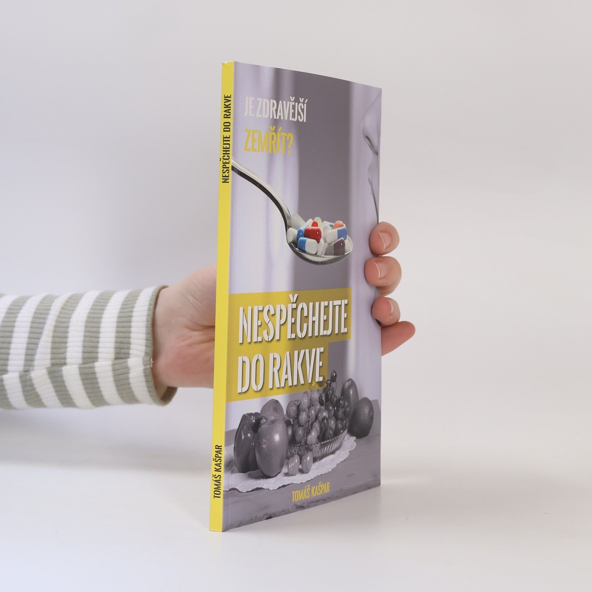 Tomáš Kašpar Nespěchejte do rakve